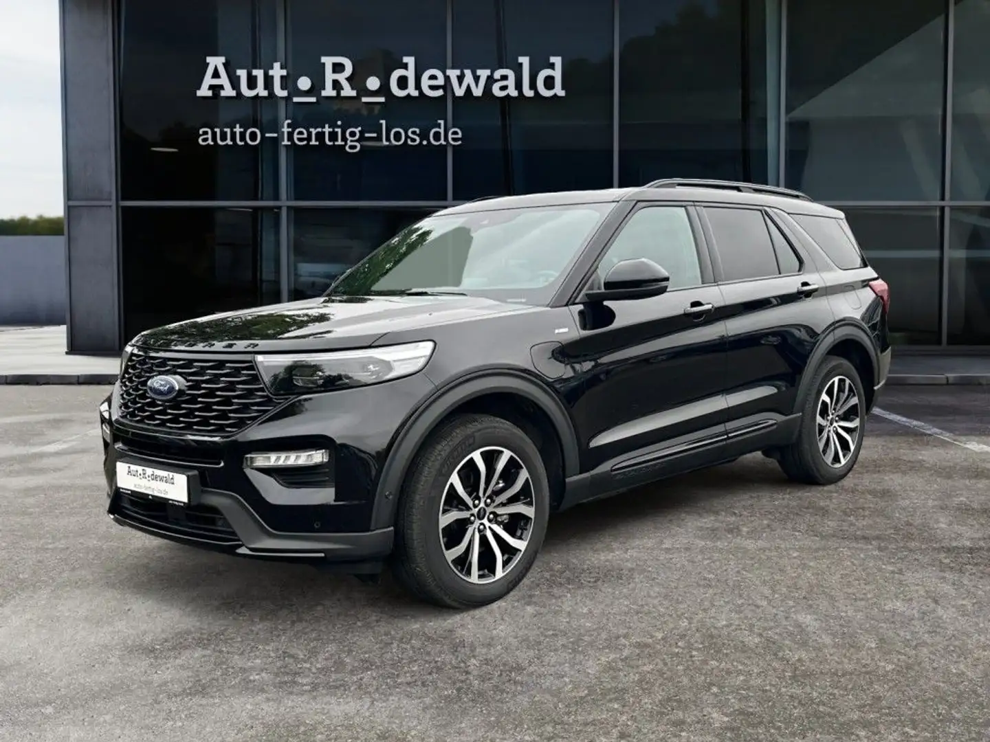 Ford Explorer EcoBoost Plug-in Hybrid ST-LINE AHK Zwart - 1