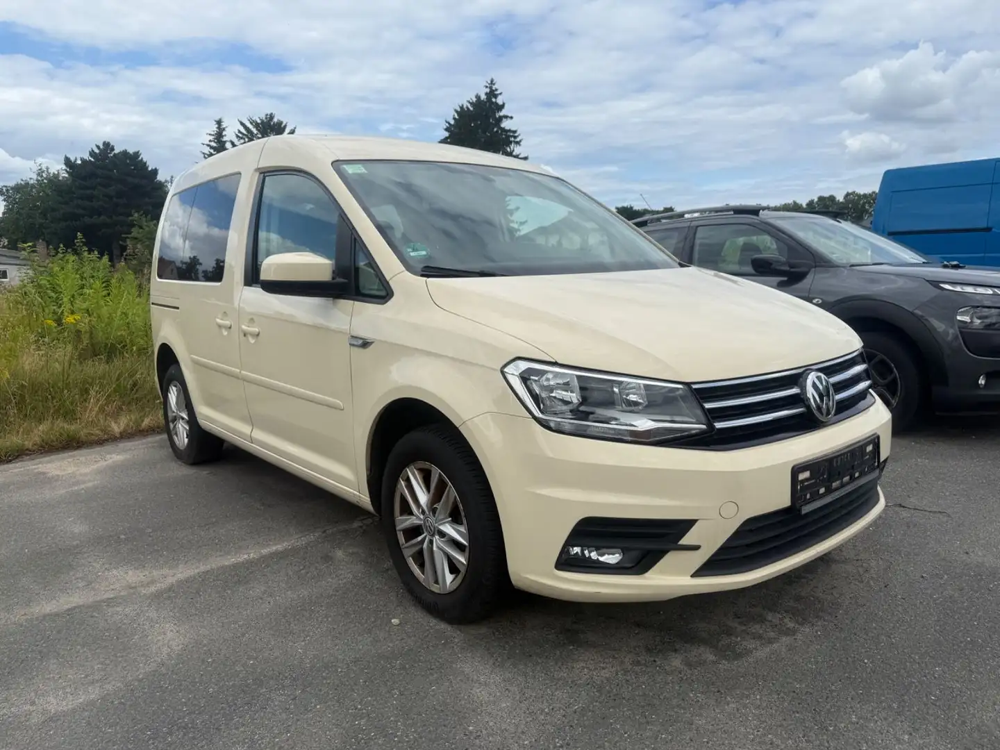 Volkswagen Caddy Comfortline BMT Klima/Automatik/Navi - 1