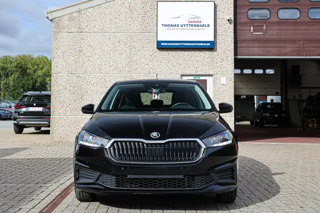 Skoda Fabia view 2