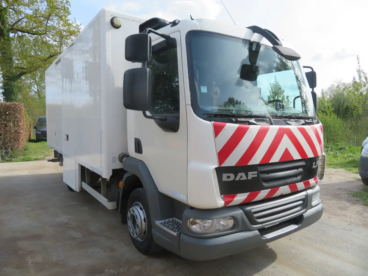 Trucks-Lkw DAF LF45 - ingericht Weiß - 1