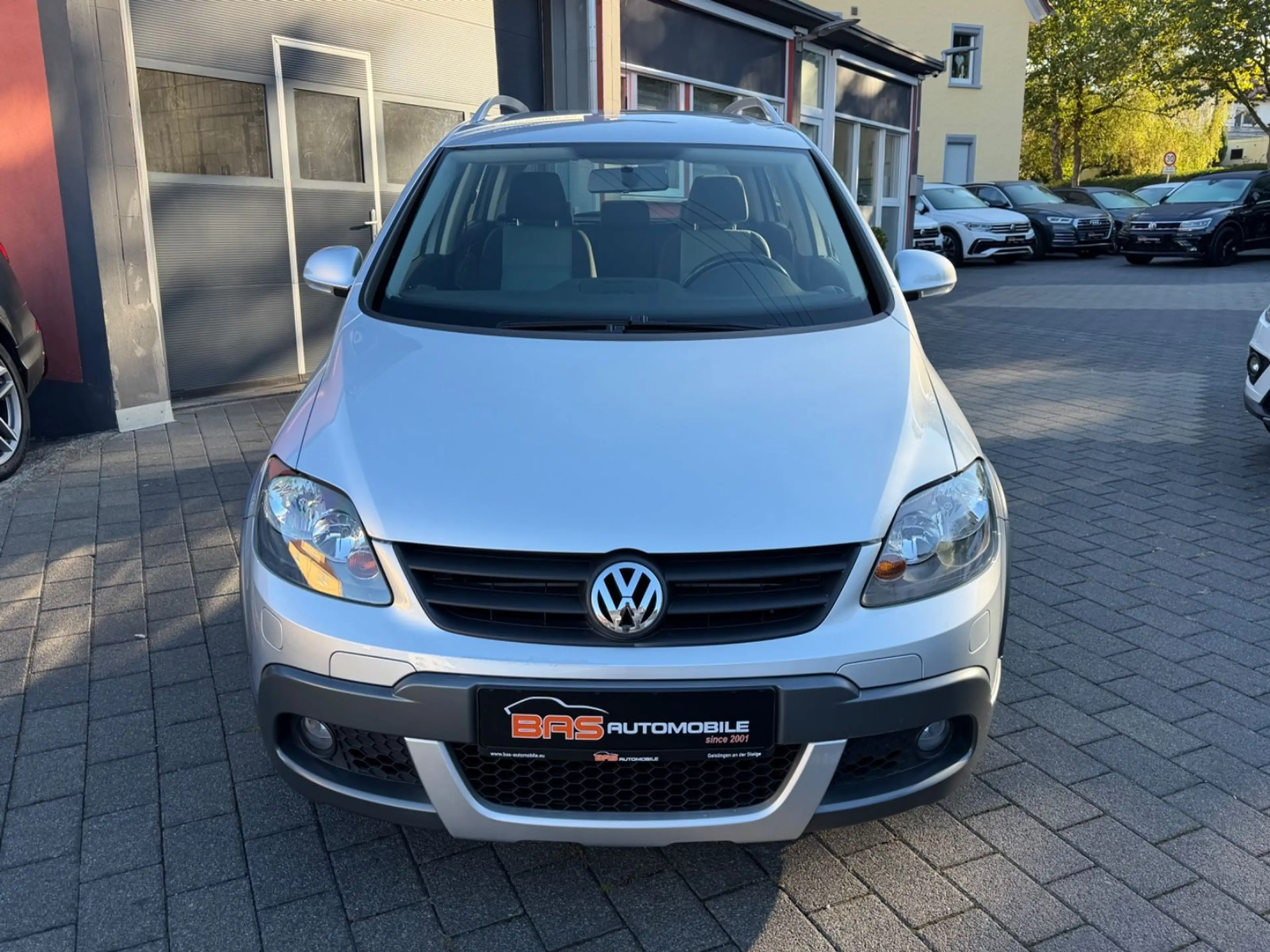 Volkswagen Golf Plus 1.9 TDI CrossGolf*DSG*WENIG KM*1.HAND* — photo 2