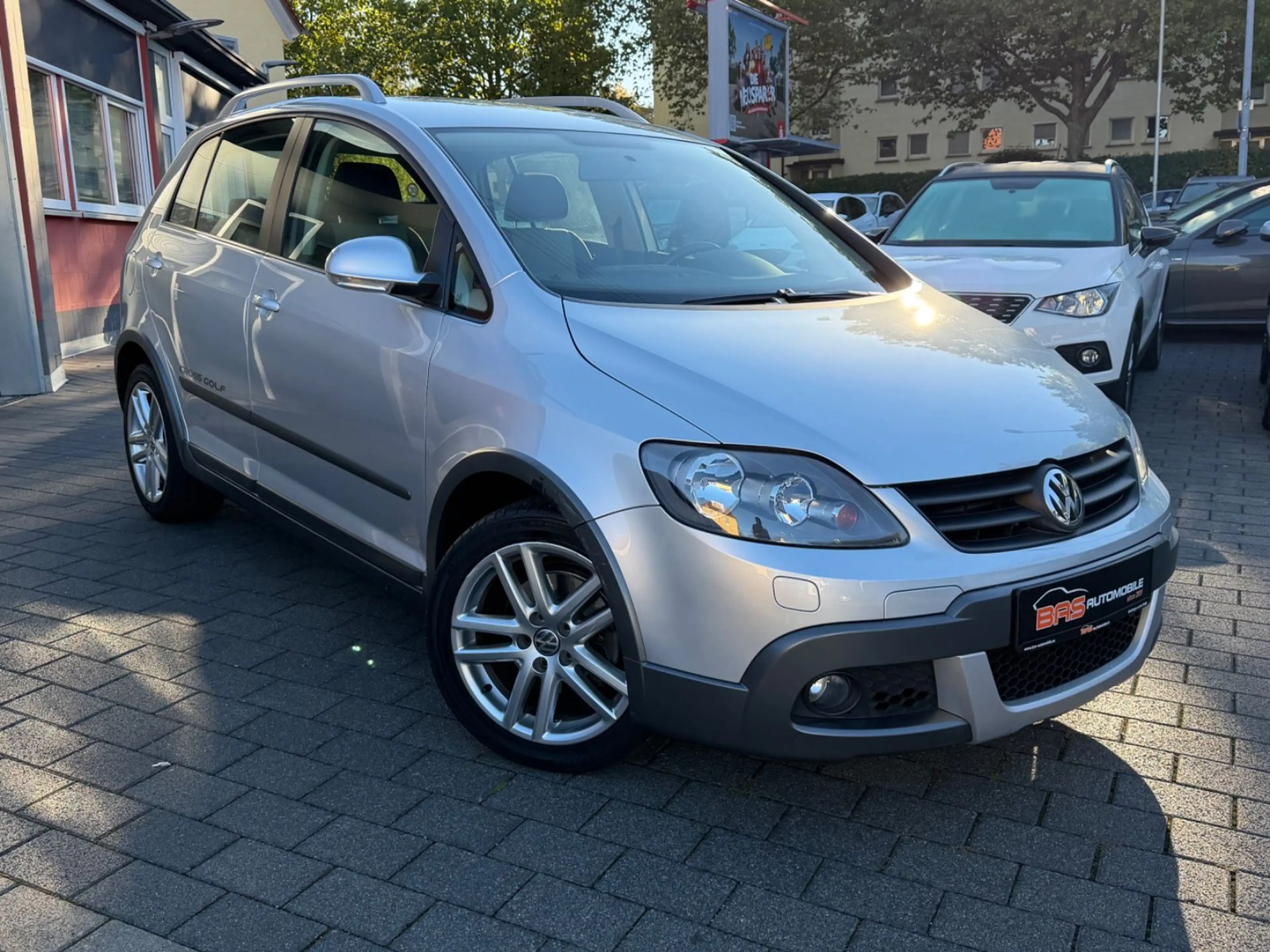 Volkswagen Golf Plus 1.9 TDI CrossGolf*DSG*WENIG KM*1.HAND* — photo 3