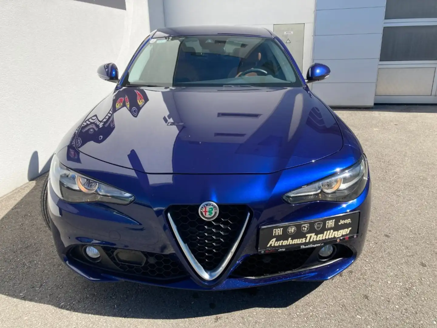 Alfa Romeo Giulia My18 2.2 Turbo Diesel 150 Ps Automatik Supe Blau - 2
