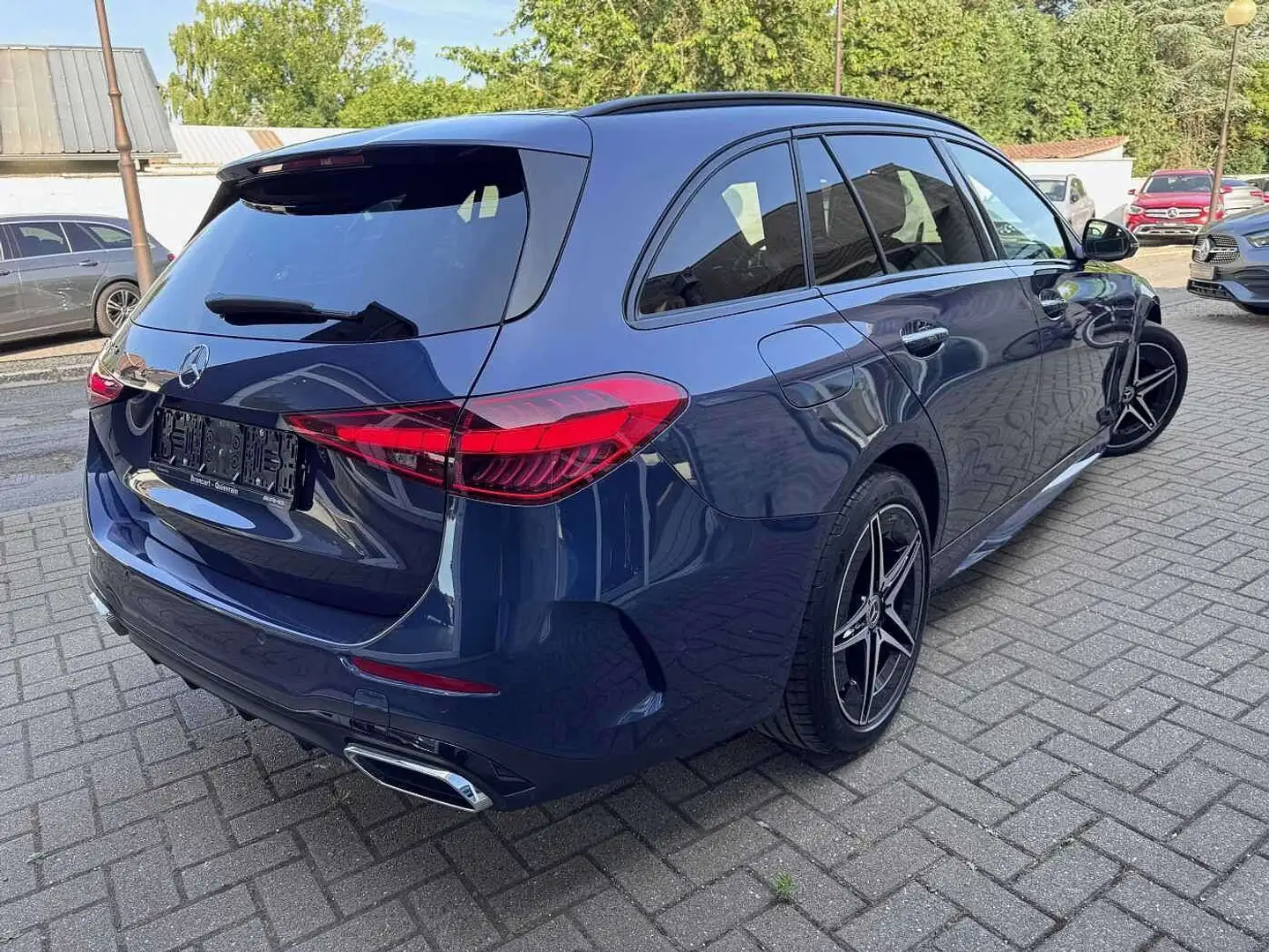 Mercedes-Benz C 300 de destatde Blau - 2