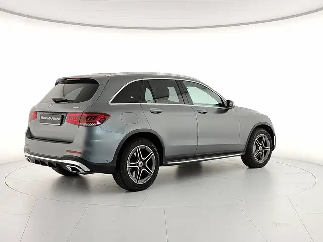 Mercedes-Benz GLC view 8