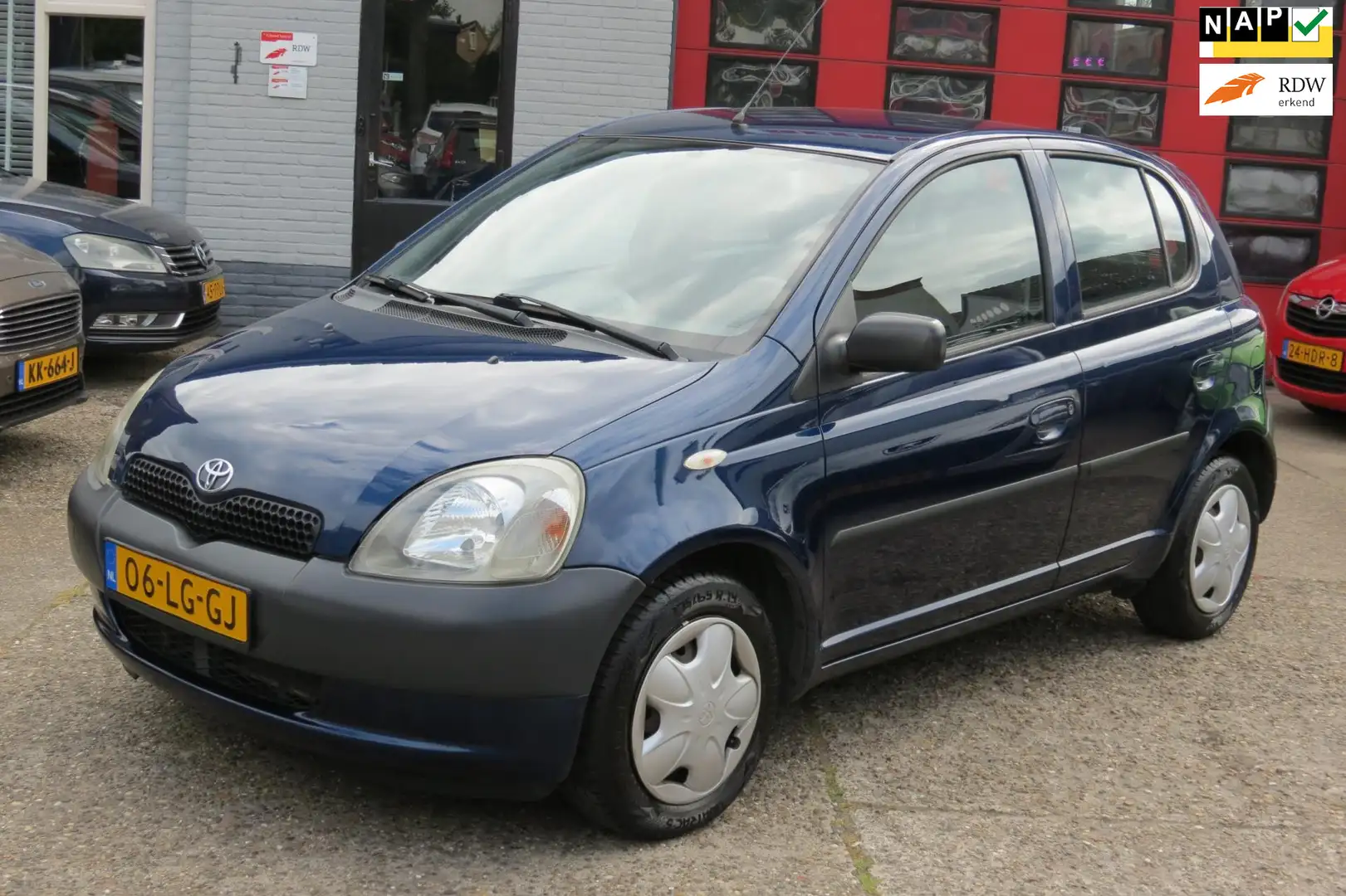 Toyota Yaris 1.0-16V VVT-i Terra , 5 DEURS, AIRCO Blauw - 1