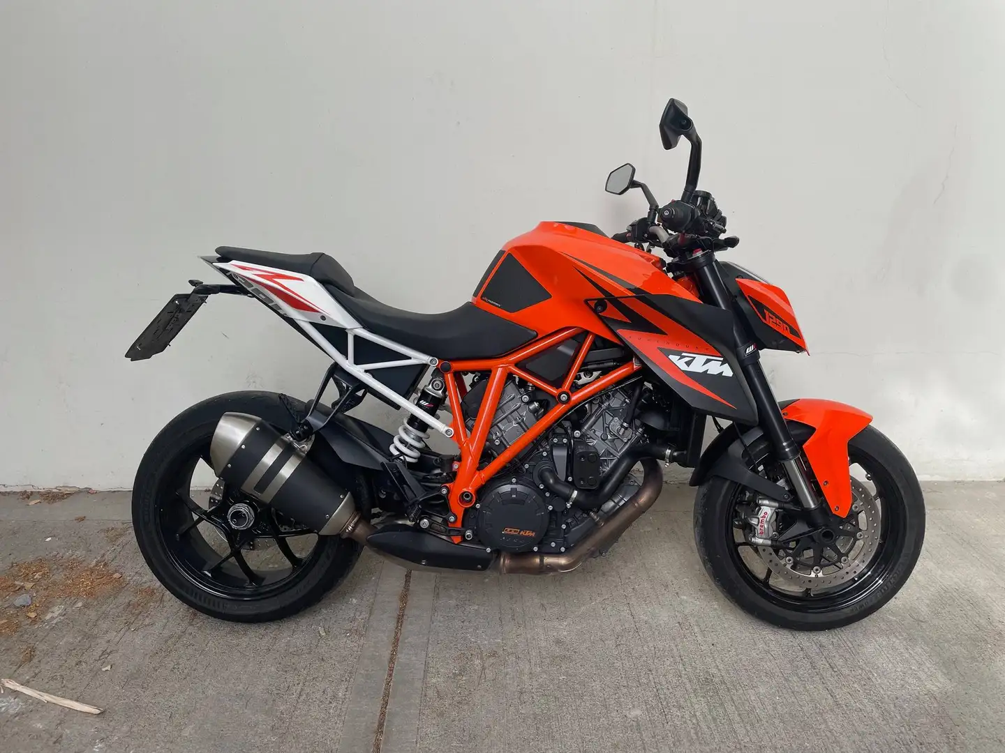 KTM 1290 Super Duke R Arancione - 1