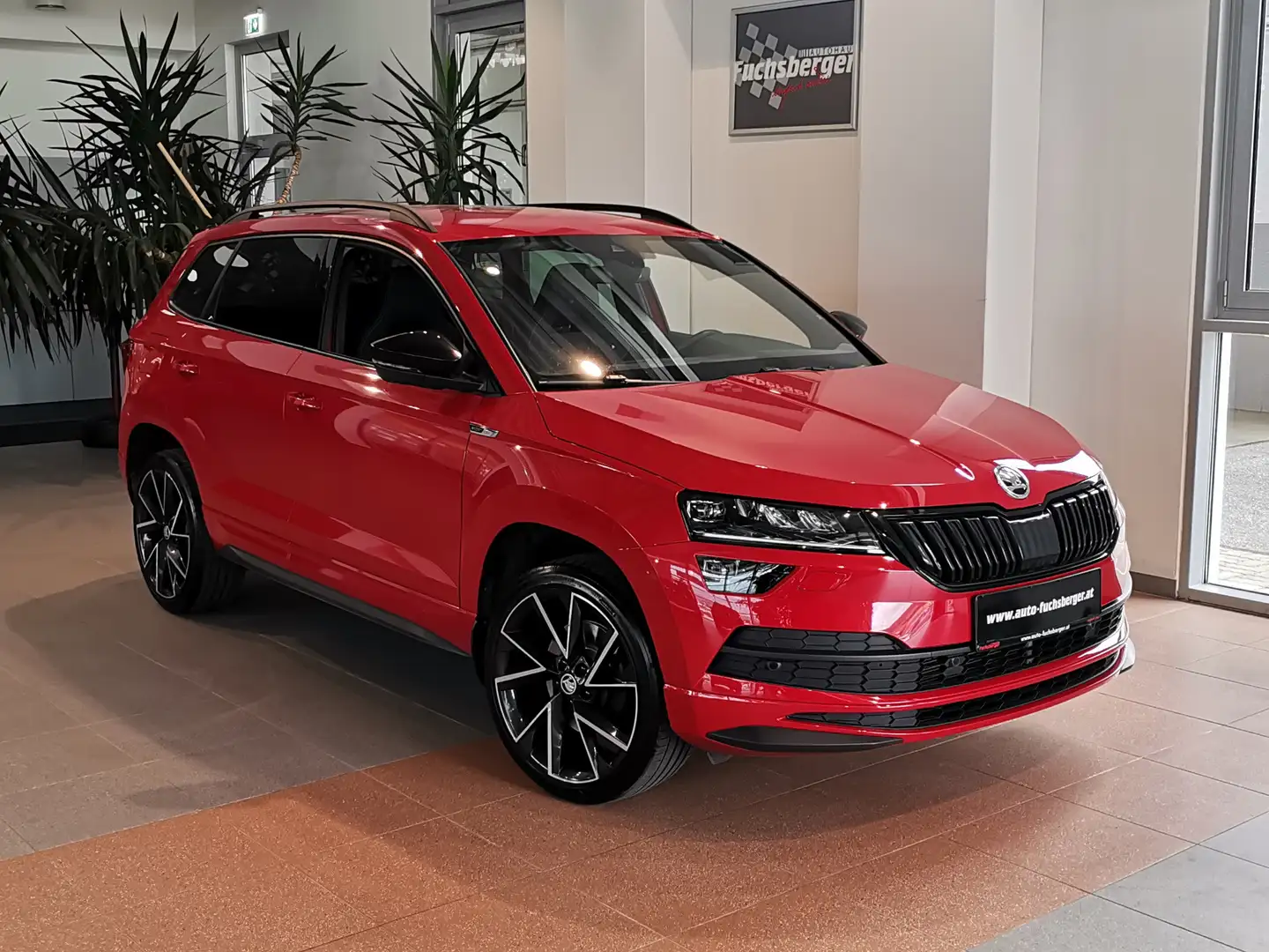 Skoda Karoq Sportline TSI DSG AHK*LED*Virtual*19Zoll*Garantie Rouge - 1