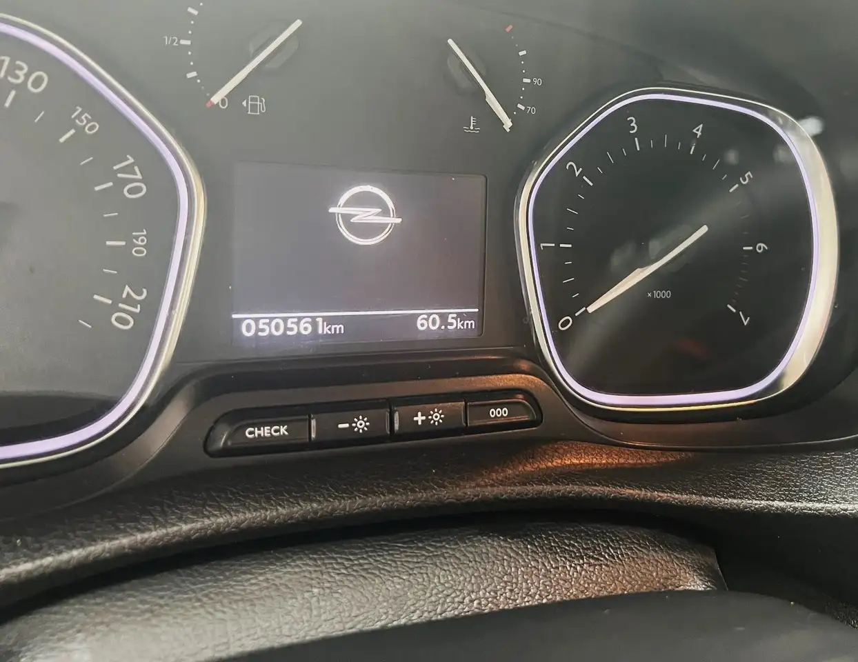 Opel Vivaro -6 Sitze Automatik-Schiebetür Beideitig, миниатюра 15
