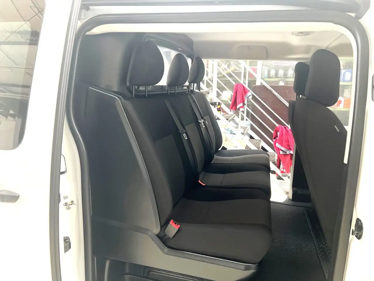 Opel Vivaro -6 Sitze Automatik-Schiebetür Beideitig, миниатюра 9
