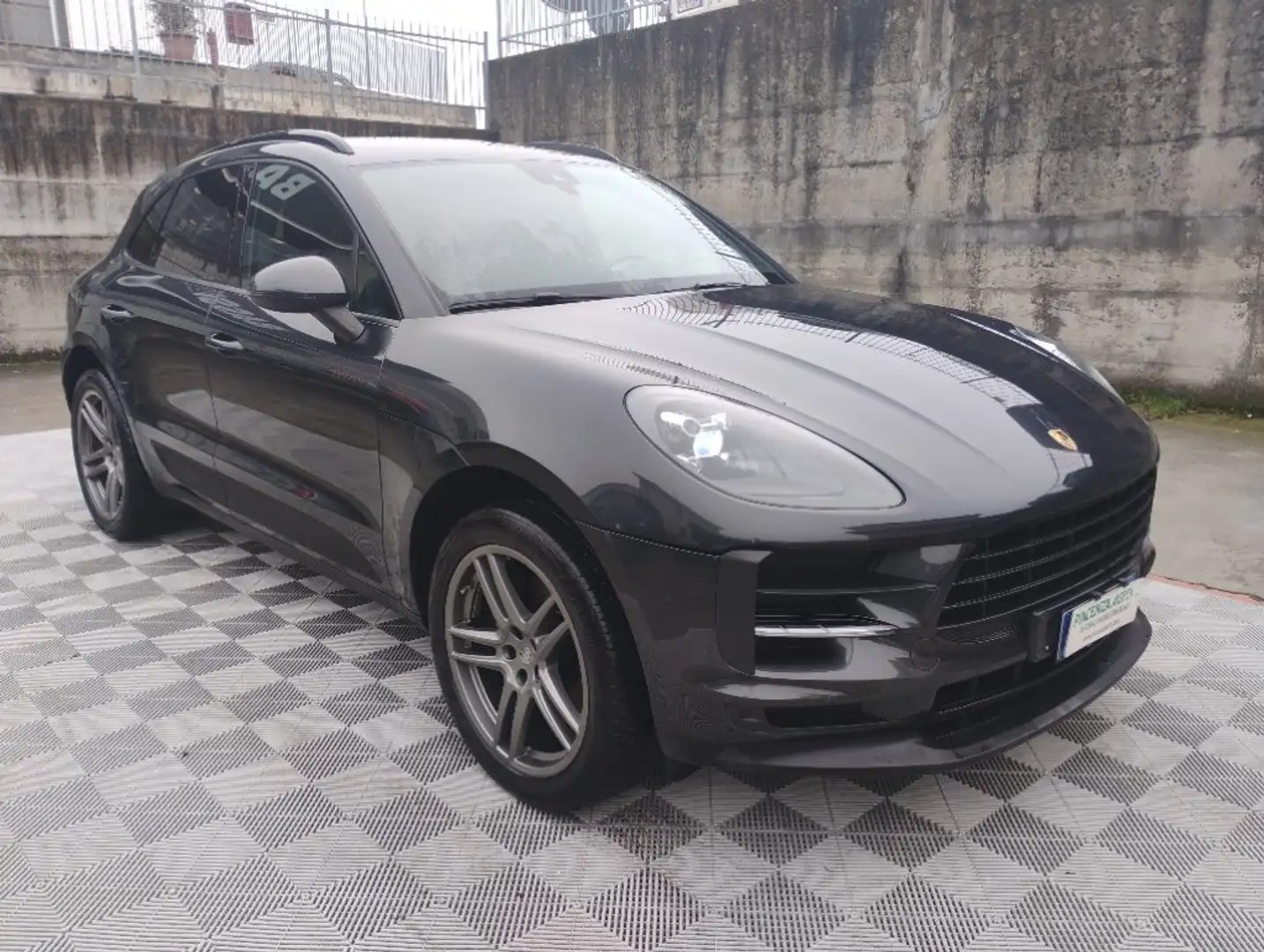 Porsche Macan 2.0.CERCHI 20..TUTTI SERVICE PORSCHE Nero - 1