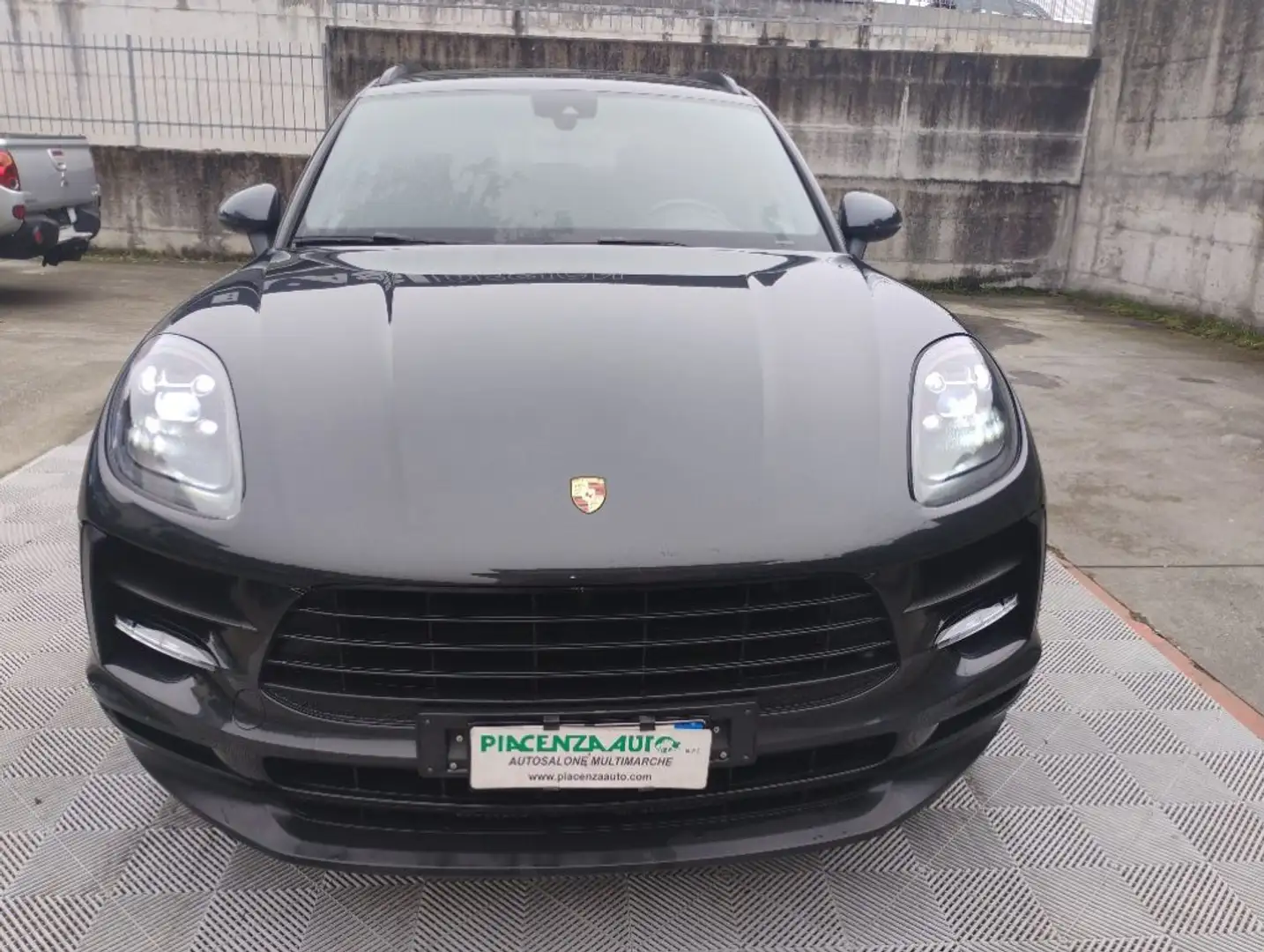 Porsche Macan 2.0.CERCHI 20..TUTTI SERVICE PORSCHE Nero - 2