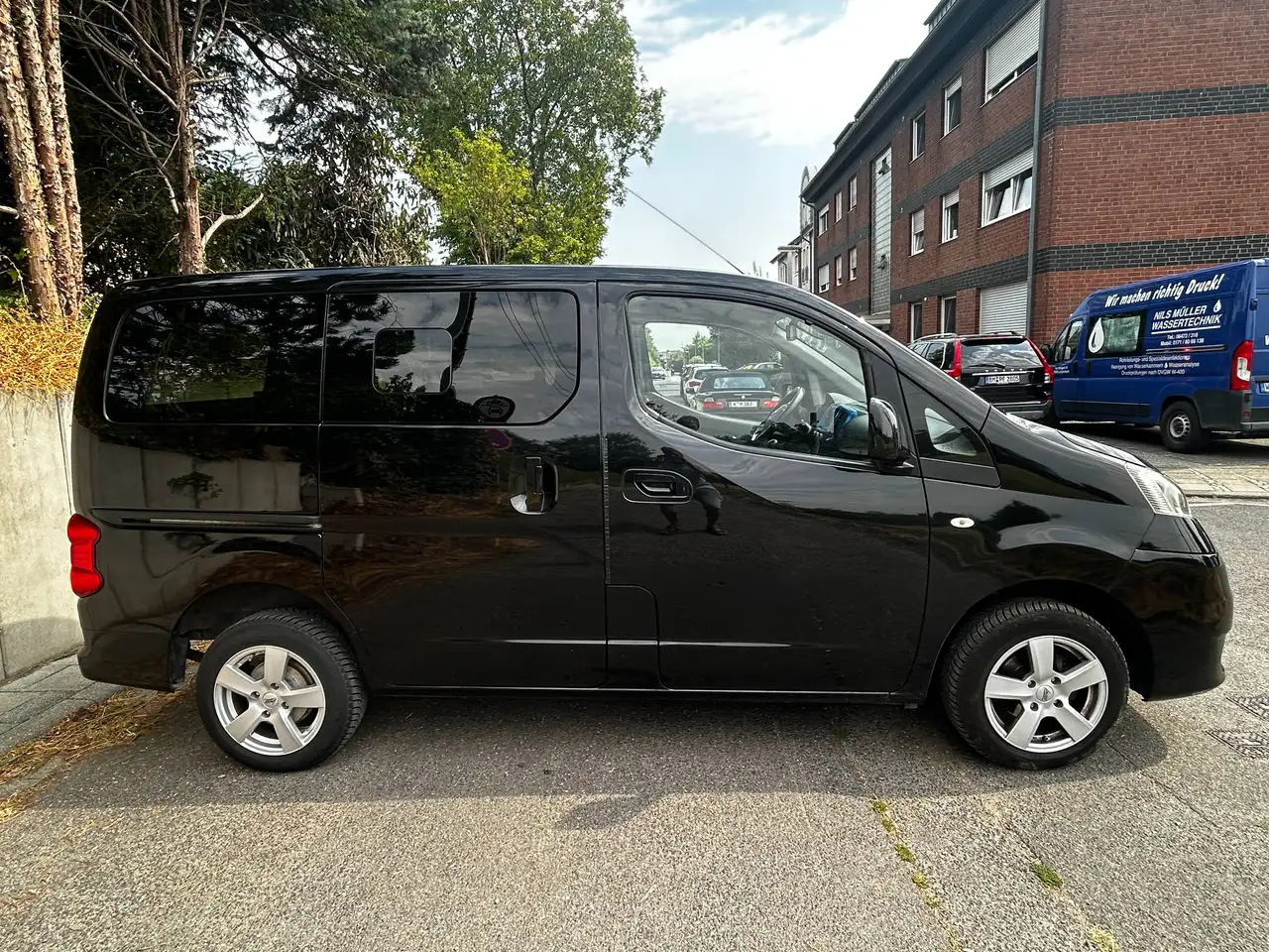 Nissan Evalia