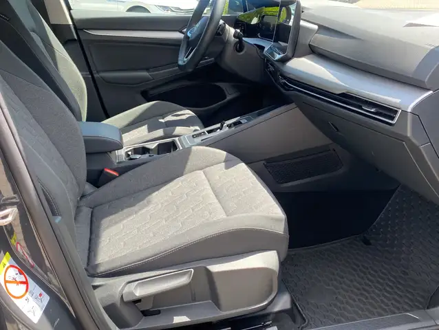 Volkswagen Golf view 12