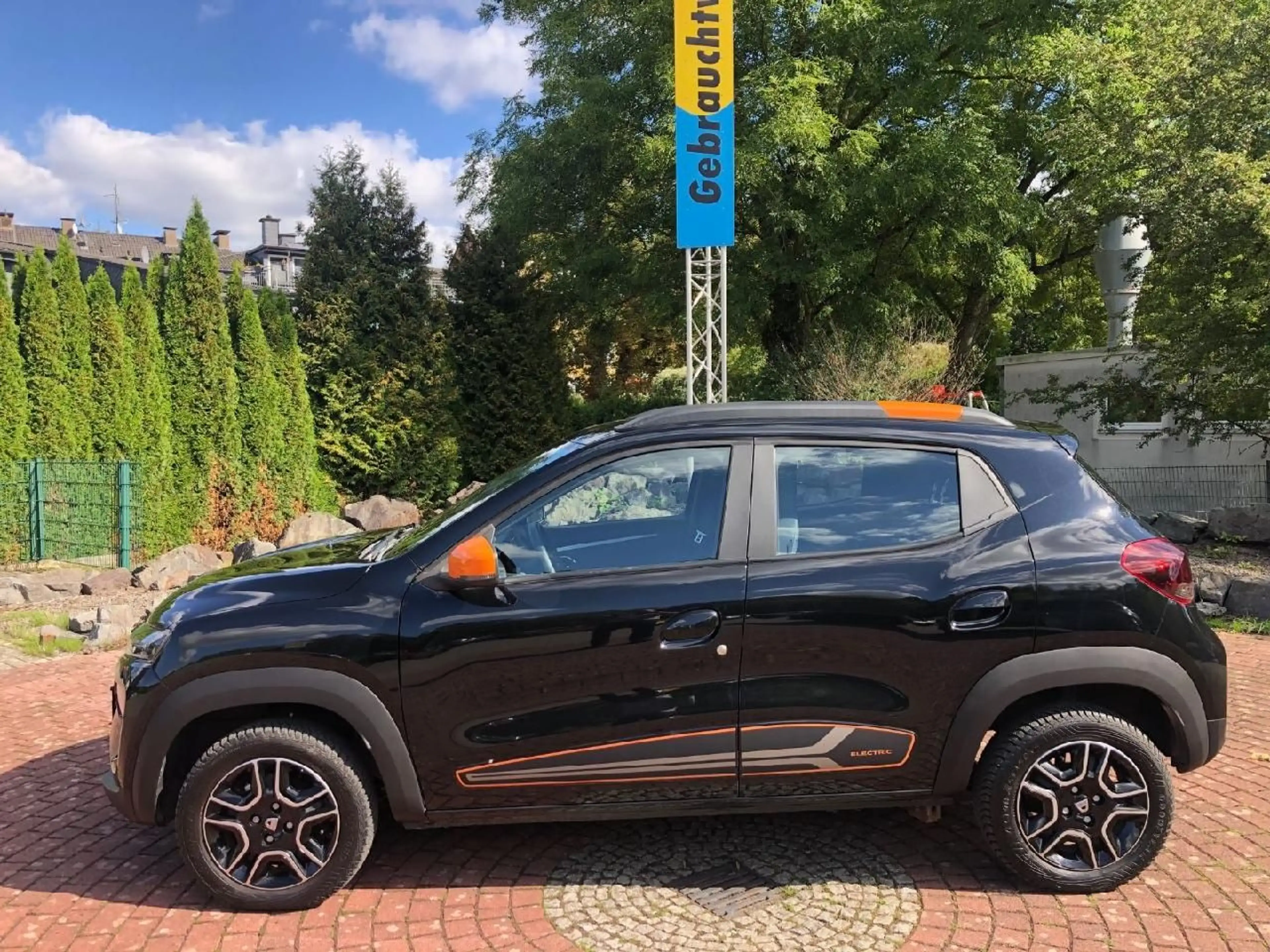Dacia Spring Electric Comfort Plus, CCS ! — photo 2
