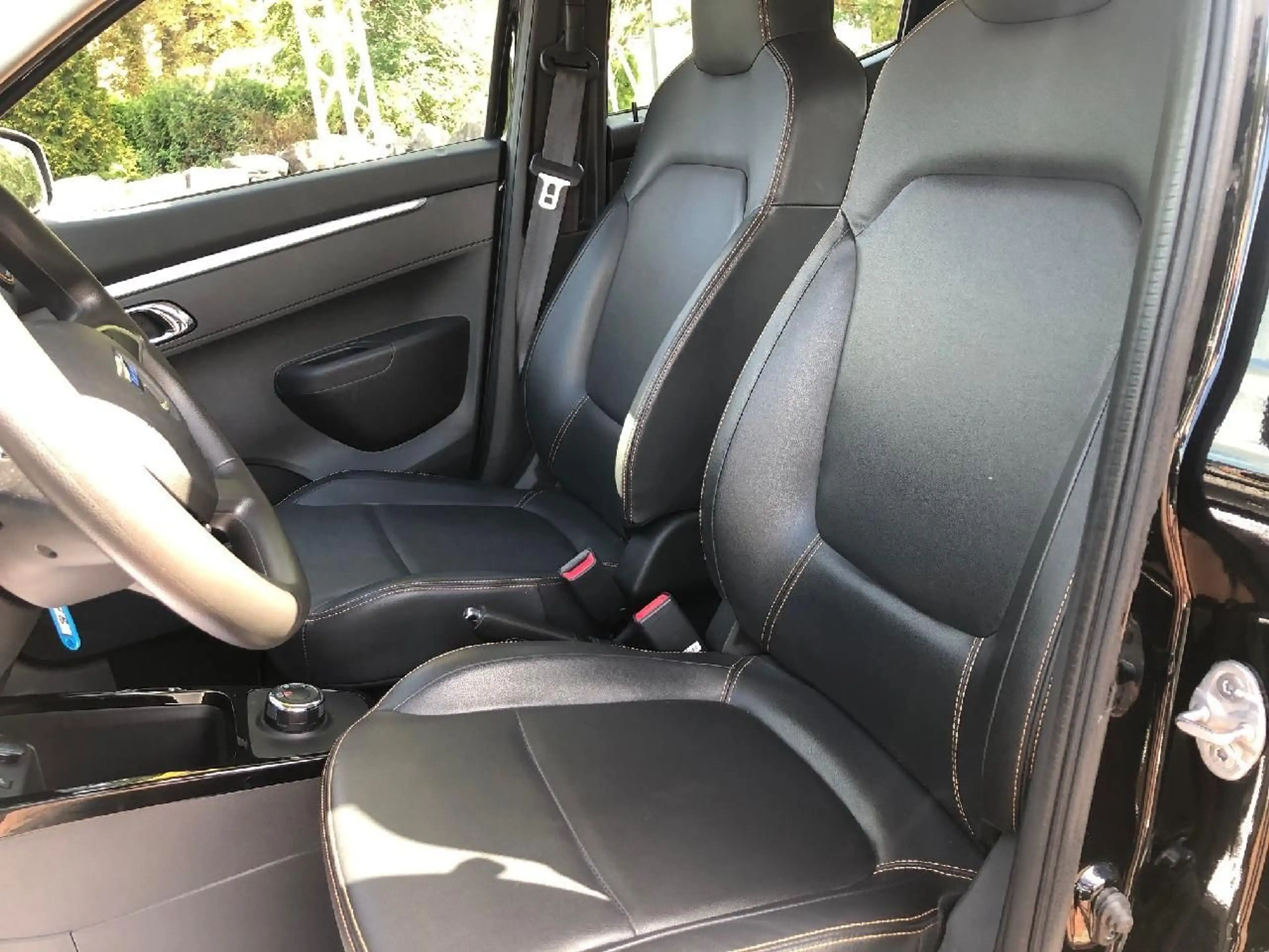 Dacia Spring Electric Comfort Plus, CCS ! — photo 8
