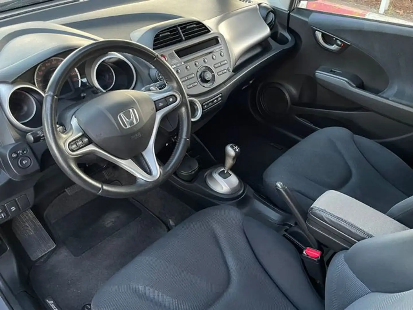 Honda Jazz 1.4 i-VTEC Executive i-SHIFT Gris - 2