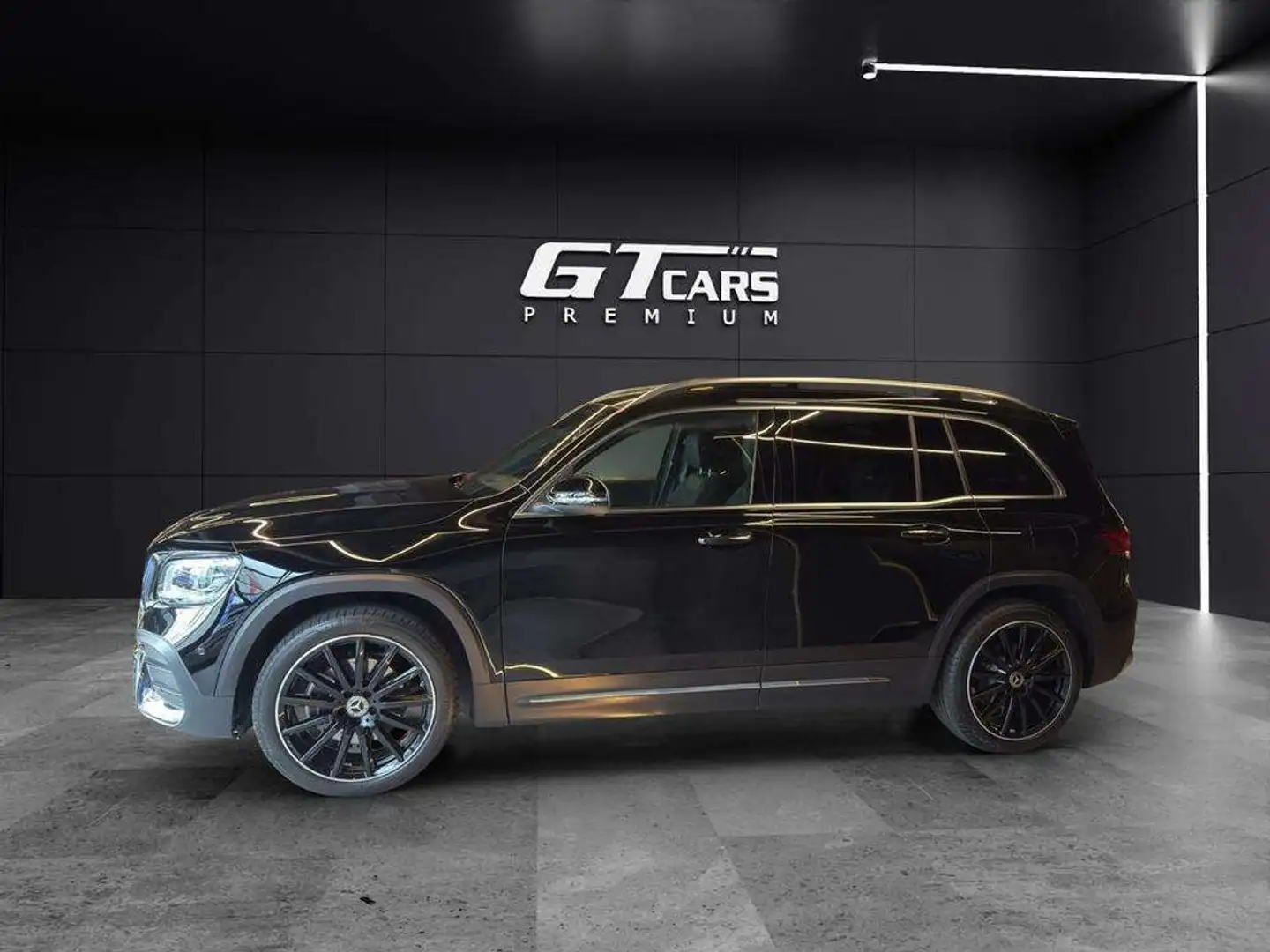 Mercedes-Benz GLB 200 AMG Negro - 2