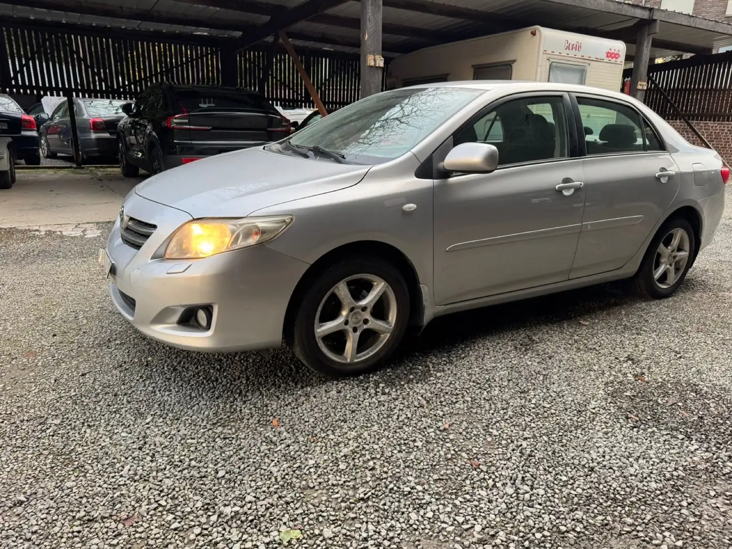 Toyota Corolla 1.6i VVT-i Sol Pack AUTOMATIC*EXPORT*0485905657 Gris - 2