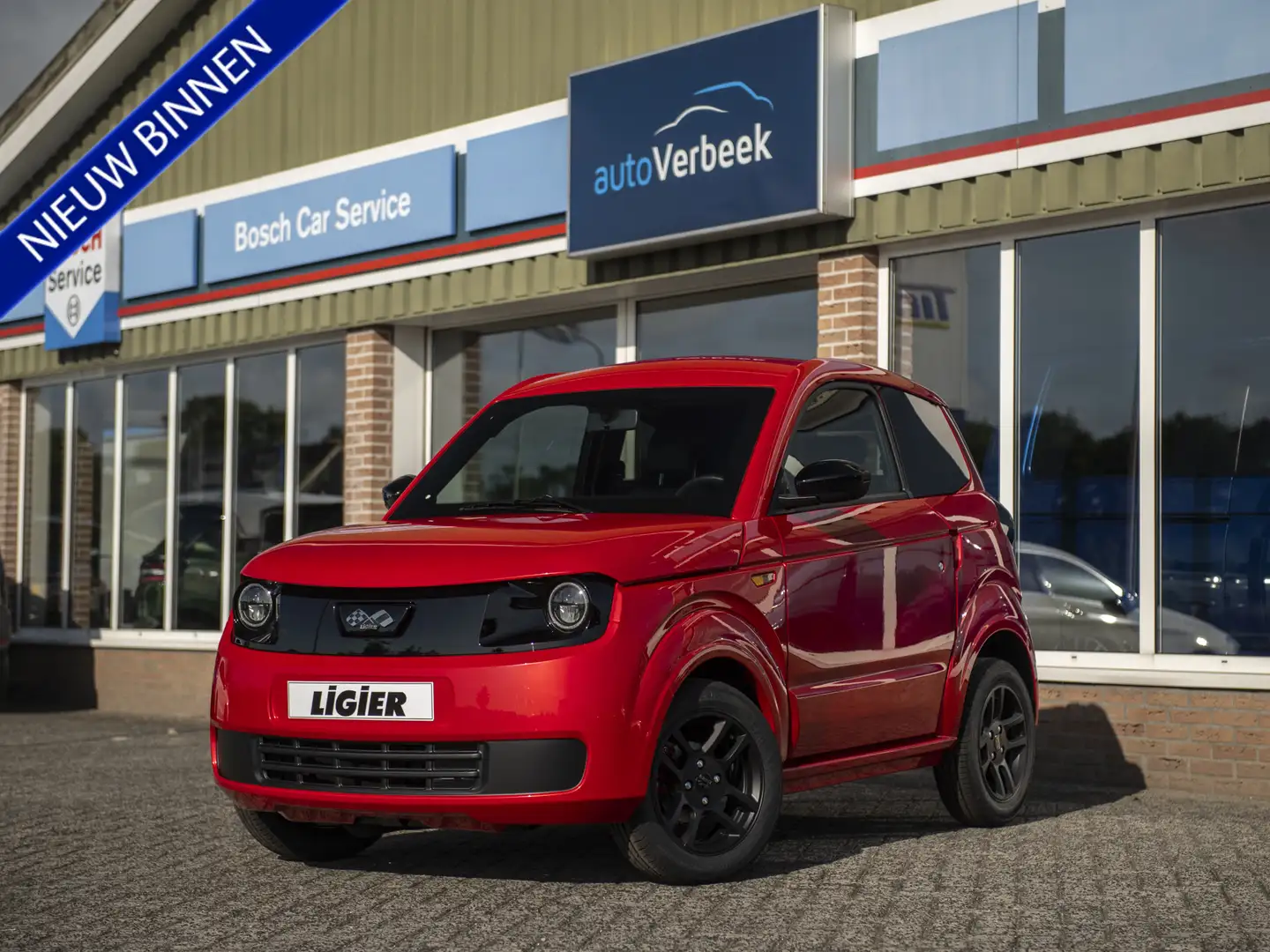 Ligier Myli I.DEAL - Nw. Model 2025 | Centrale vergrendeling | Roşu - 1