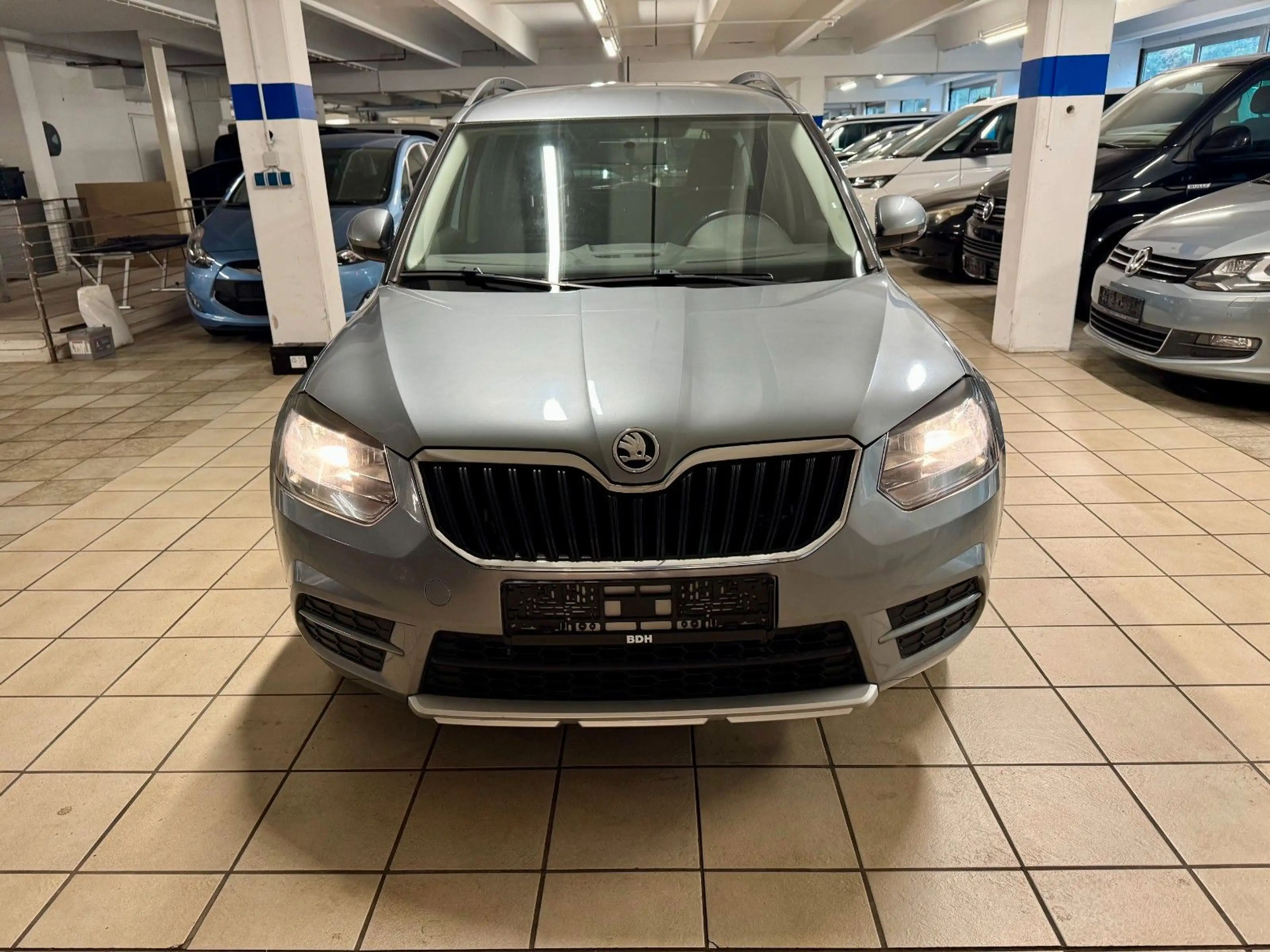 Skoda Yeti 1.2 TSI Cool Edition — photo 2