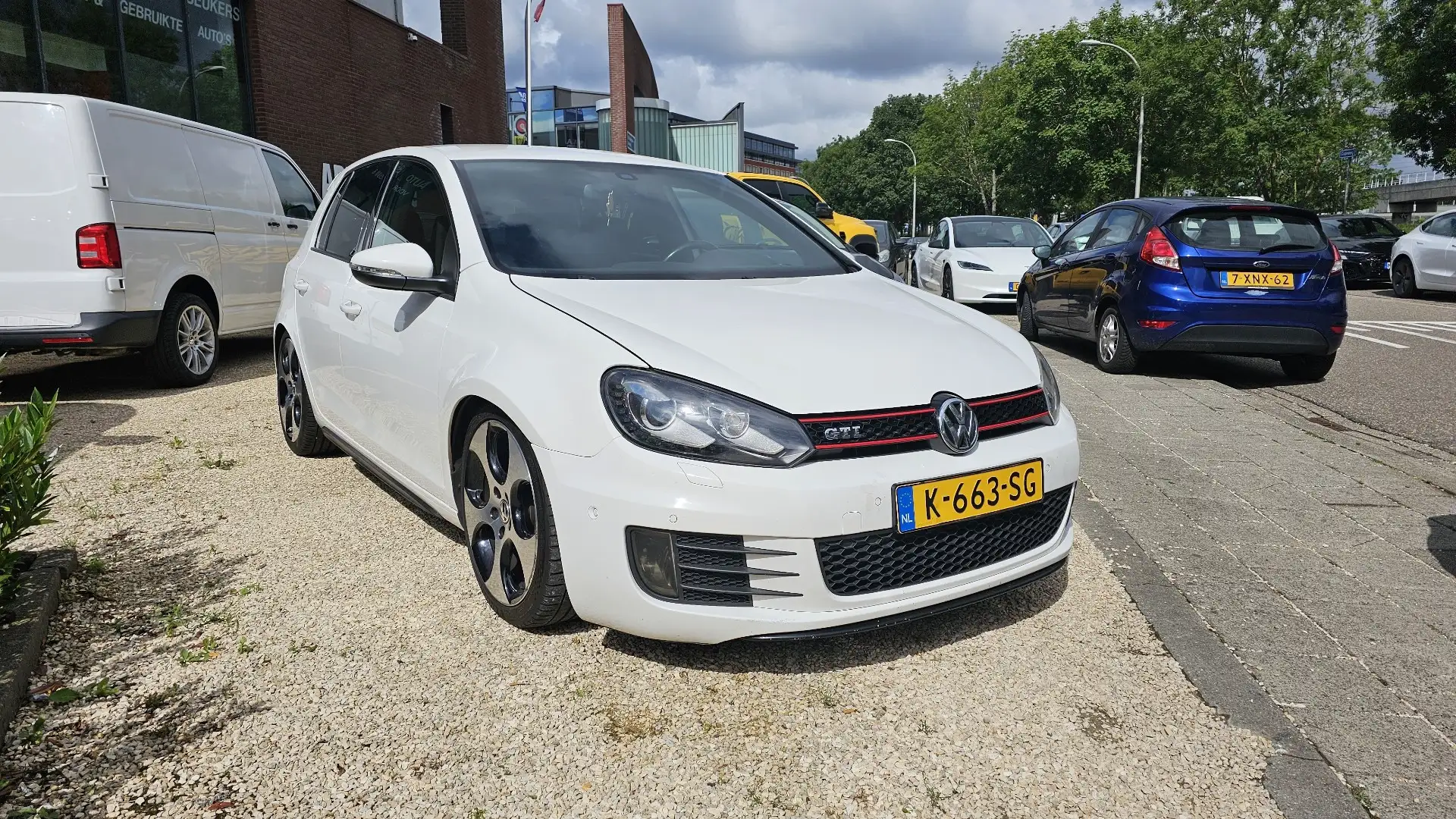Volkswagen Golf 2.0 GTI sportonderstel serieus bereden automaat Wit - 2