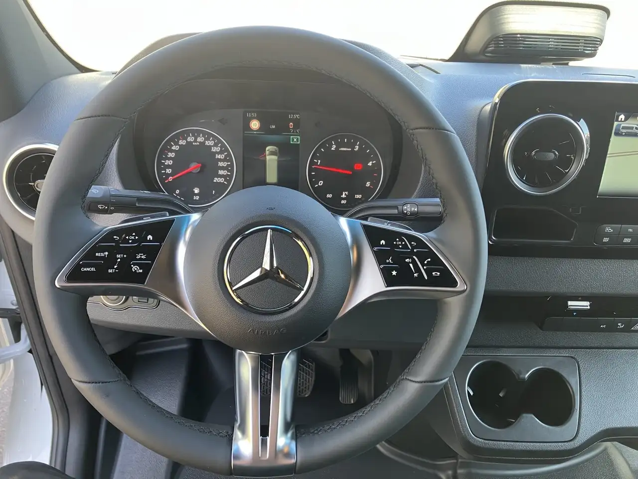 Mercedes-Benz Sprinter Sprinter 317 KA/L HD Select DISTR.Navi LED AHK 13