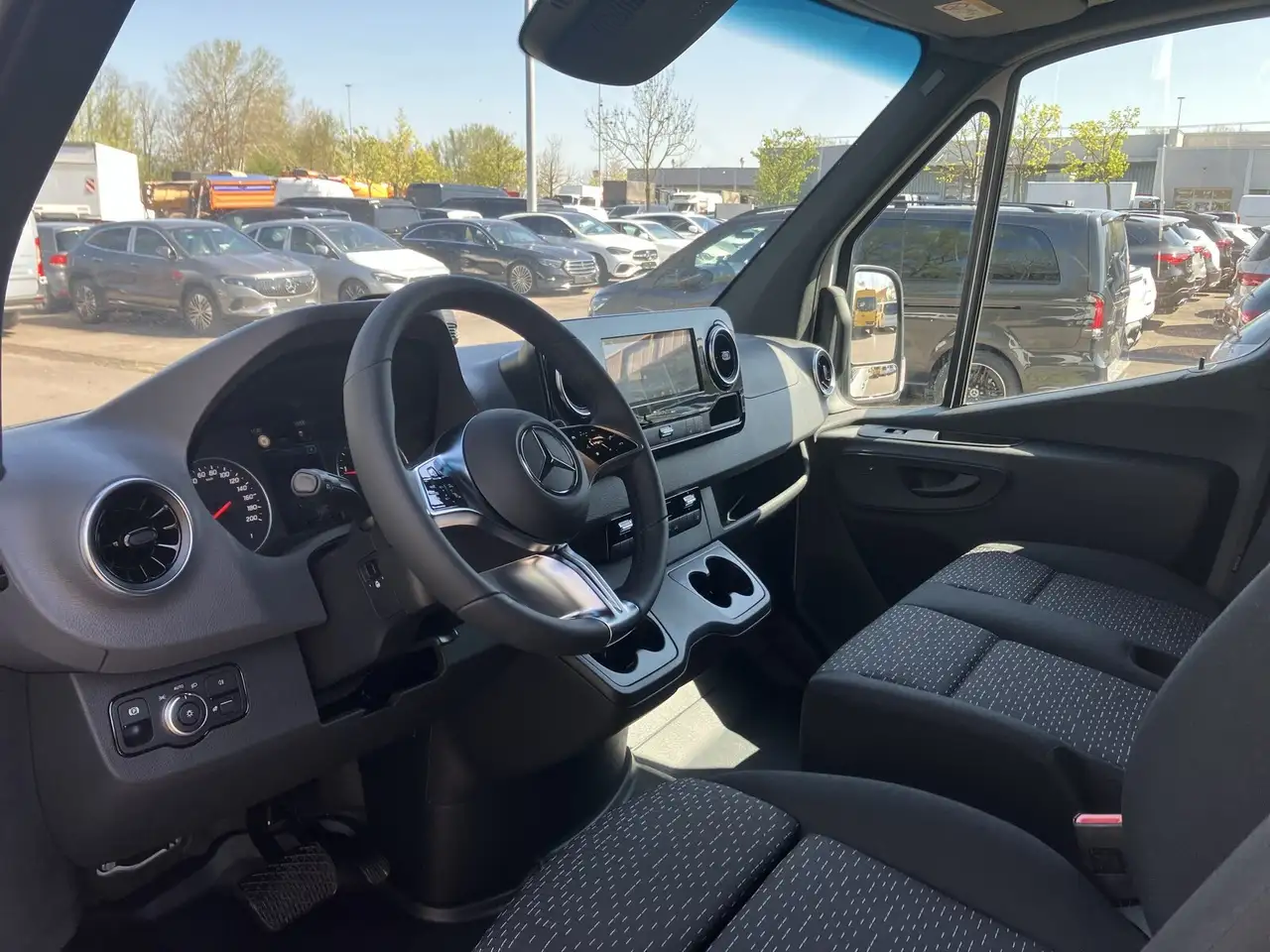 Mercedes-Benz Sprinter Sprinter 317 KA/L HD Select DISTR.Navi LED AHK 9