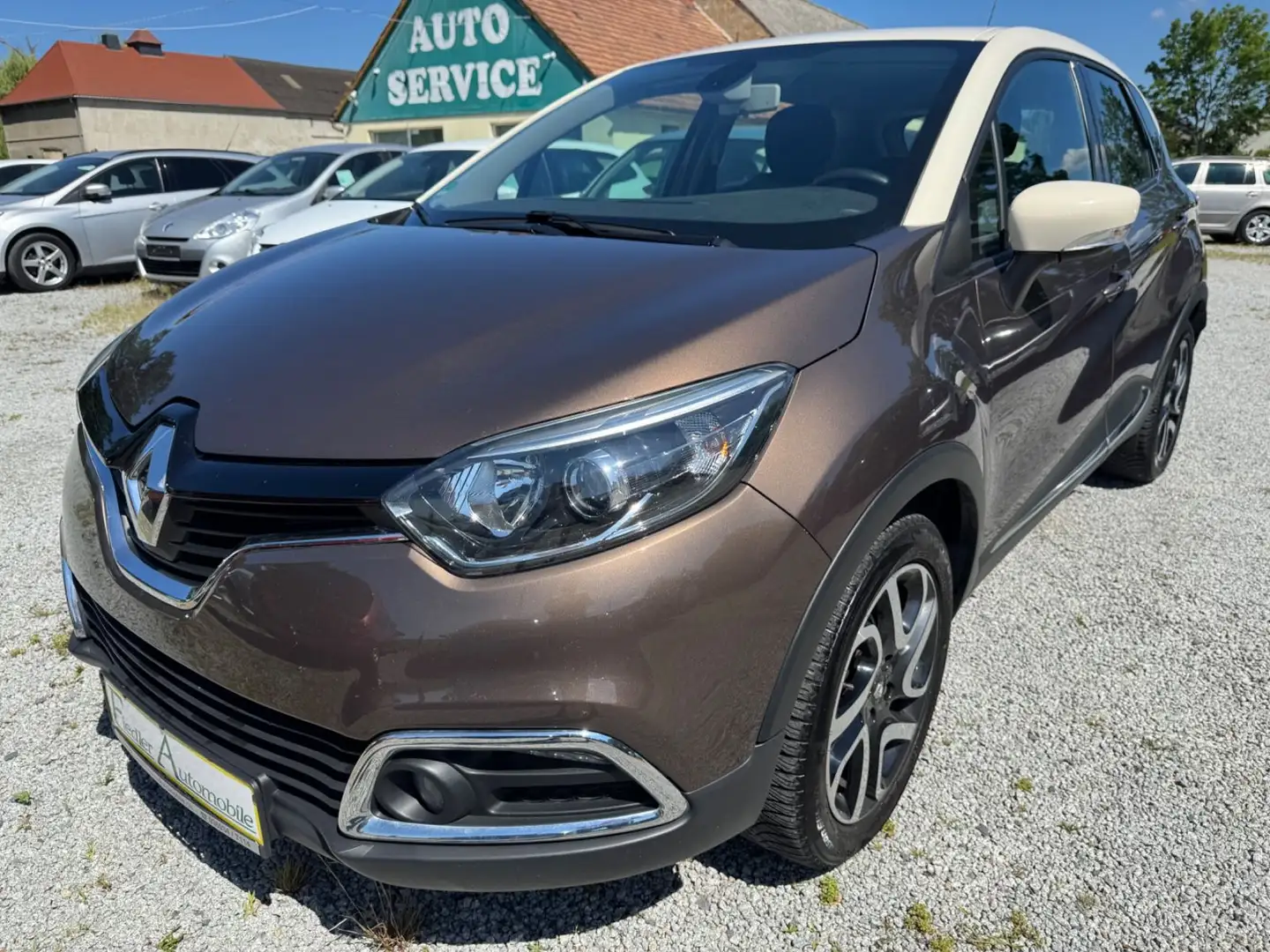 Renault Captur Luxe *Navi *KeylessGo  *Klimaaut*Sitzhz.* Bruin - 1