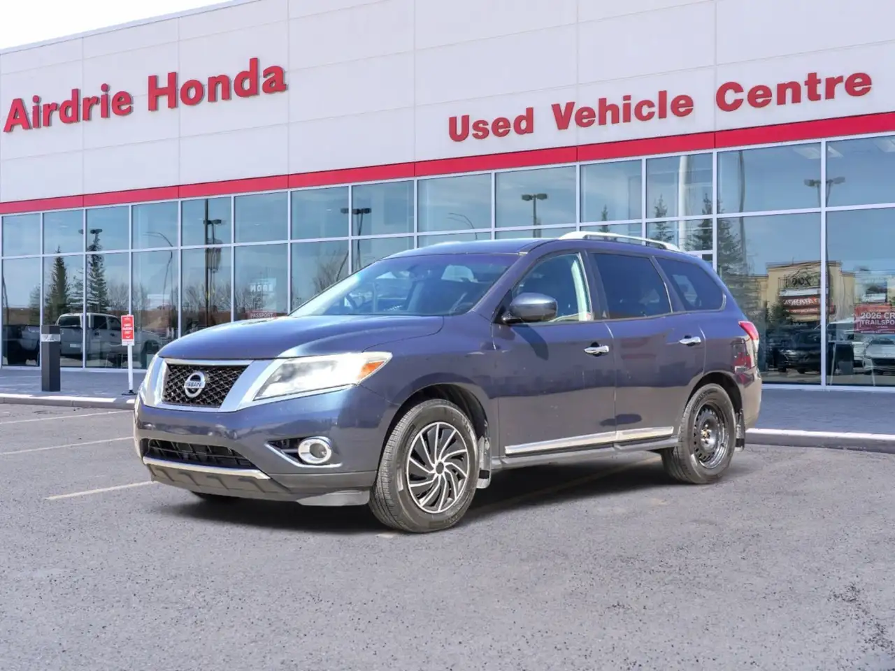 Nissan Pathfinder fotografie Nissan Pathfinder