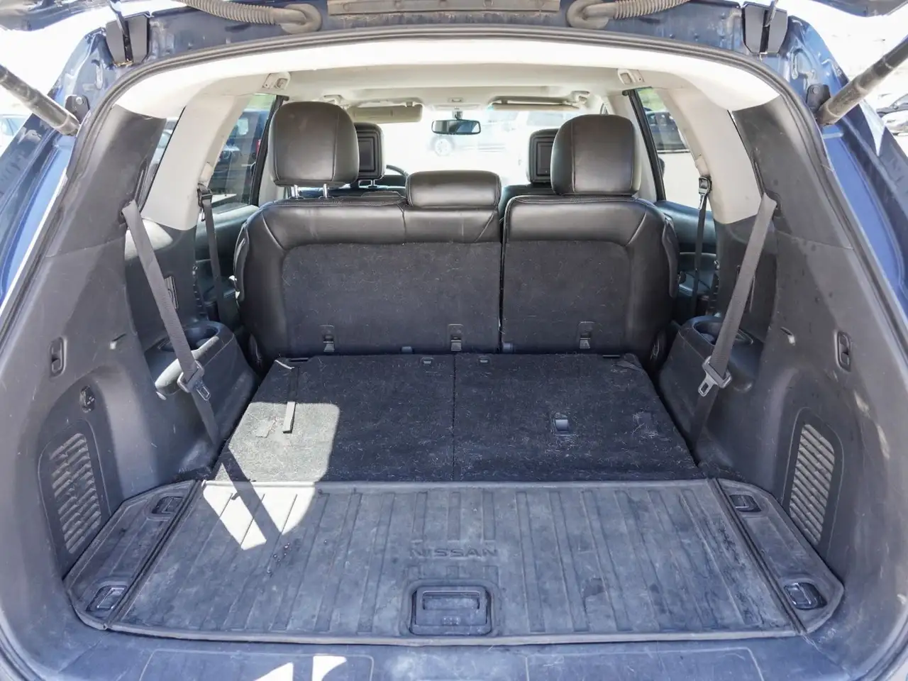 Nissan Pathfinder fotografie Nissan Pathfinder