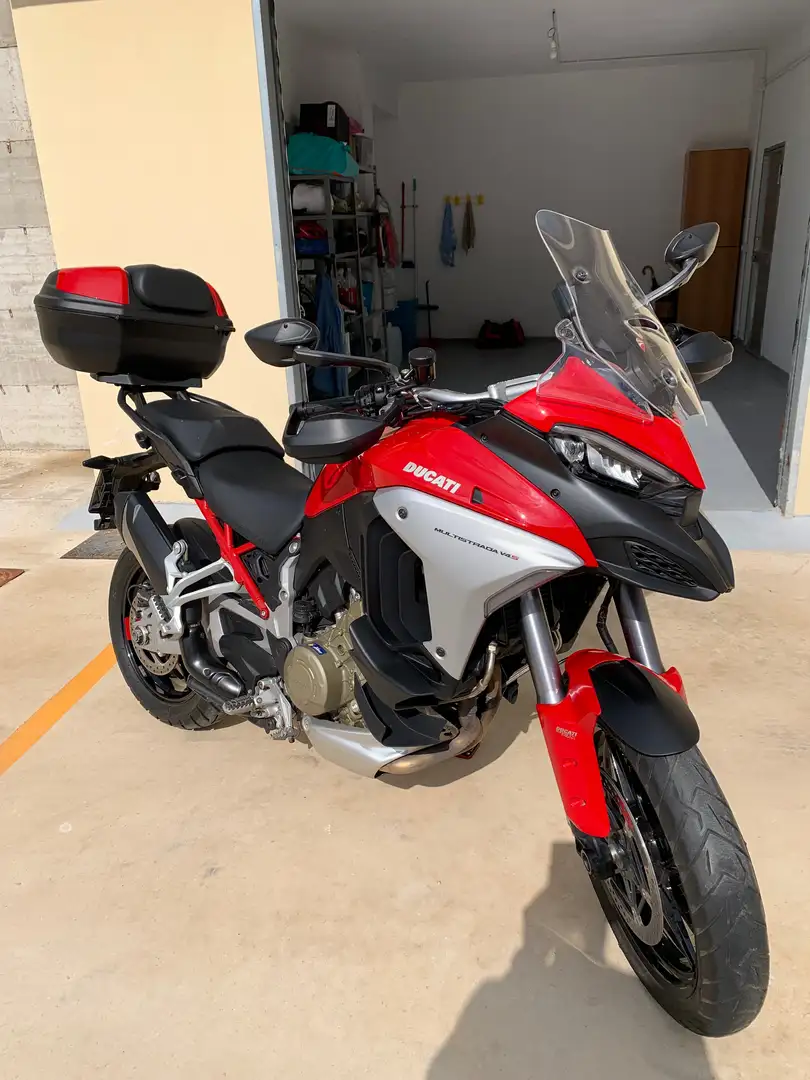 Ducati Multistrada 1100 V4 S Radar Rosso - 1
