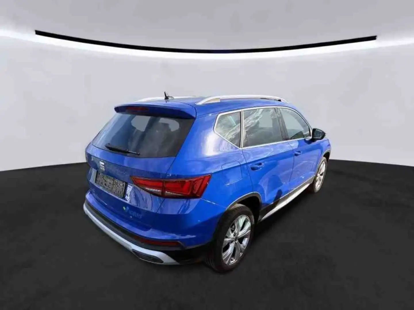SEAT Ateca 2.0 TDI Xperience Navi Leder LED Kamera Tempomat Blau - 2