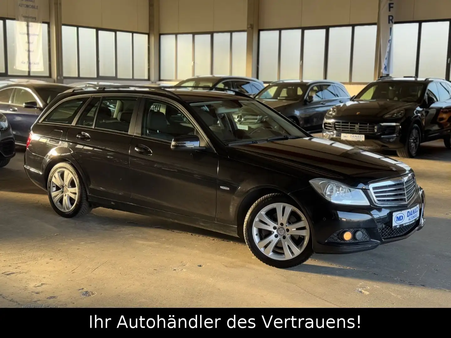 Mercedes-Benz C 220 CDI BlueEfficiency 1.Hand*AUTOMATIK*AHK Schwarz - 1