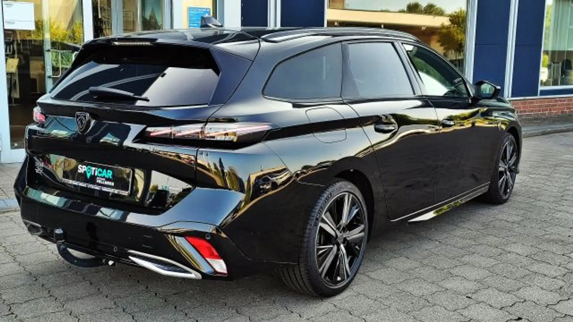 Peugeot 308 308 SW Plug-In Hybrid 180 e-EAT8 GT LMF 18Zoll, AG Zwart - 2