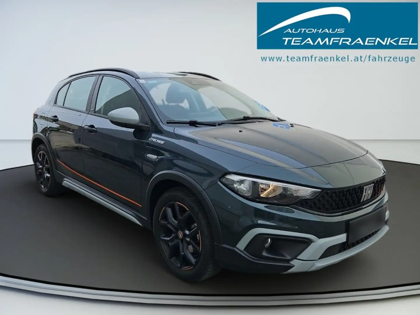 Fiat Tipo Cross FireFly Turbo 100 Grün - 2