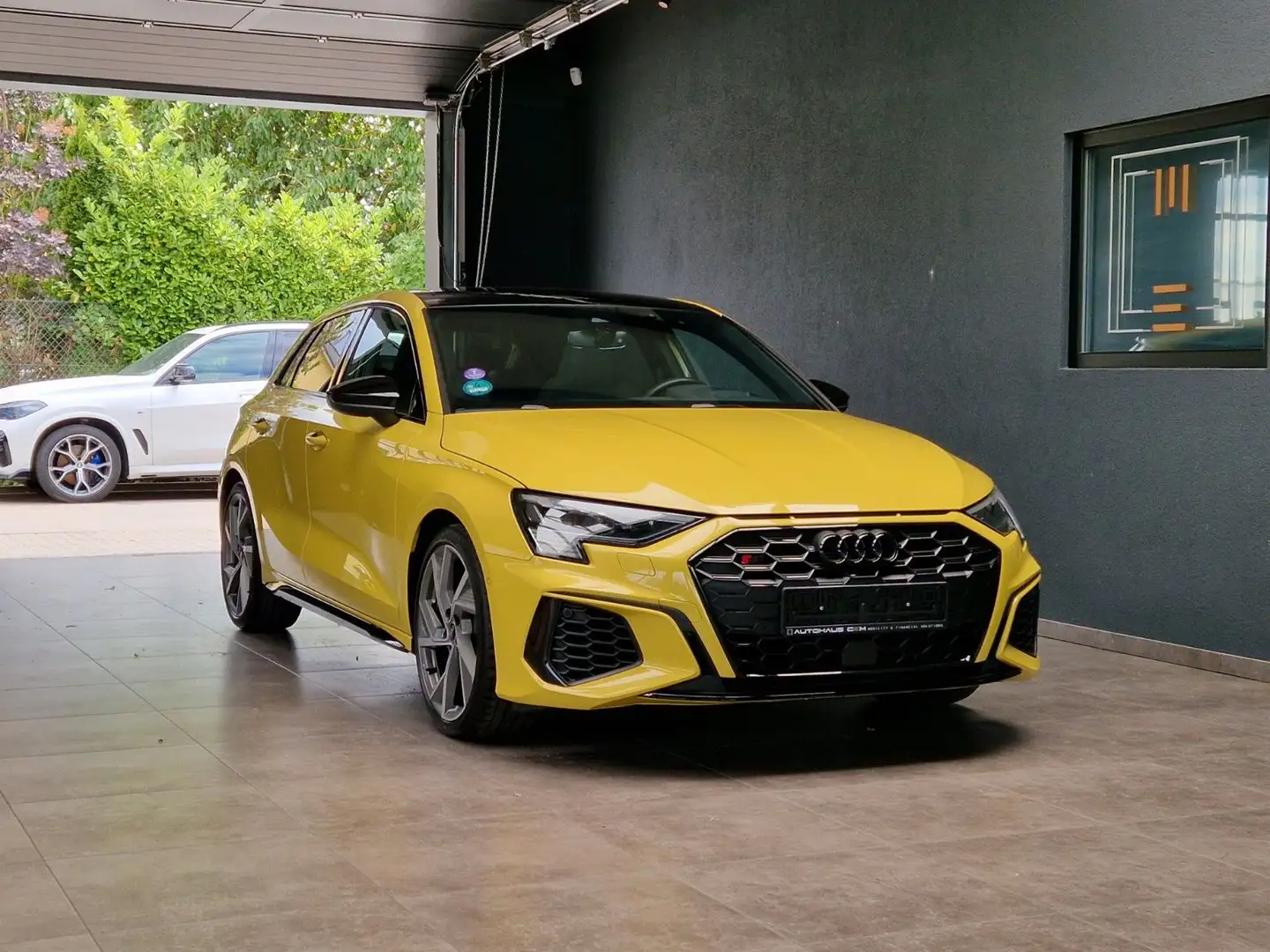 Audi S3 Sportback 2.0TFSI quattro Edition One*HUD*ACC Jaune - 1