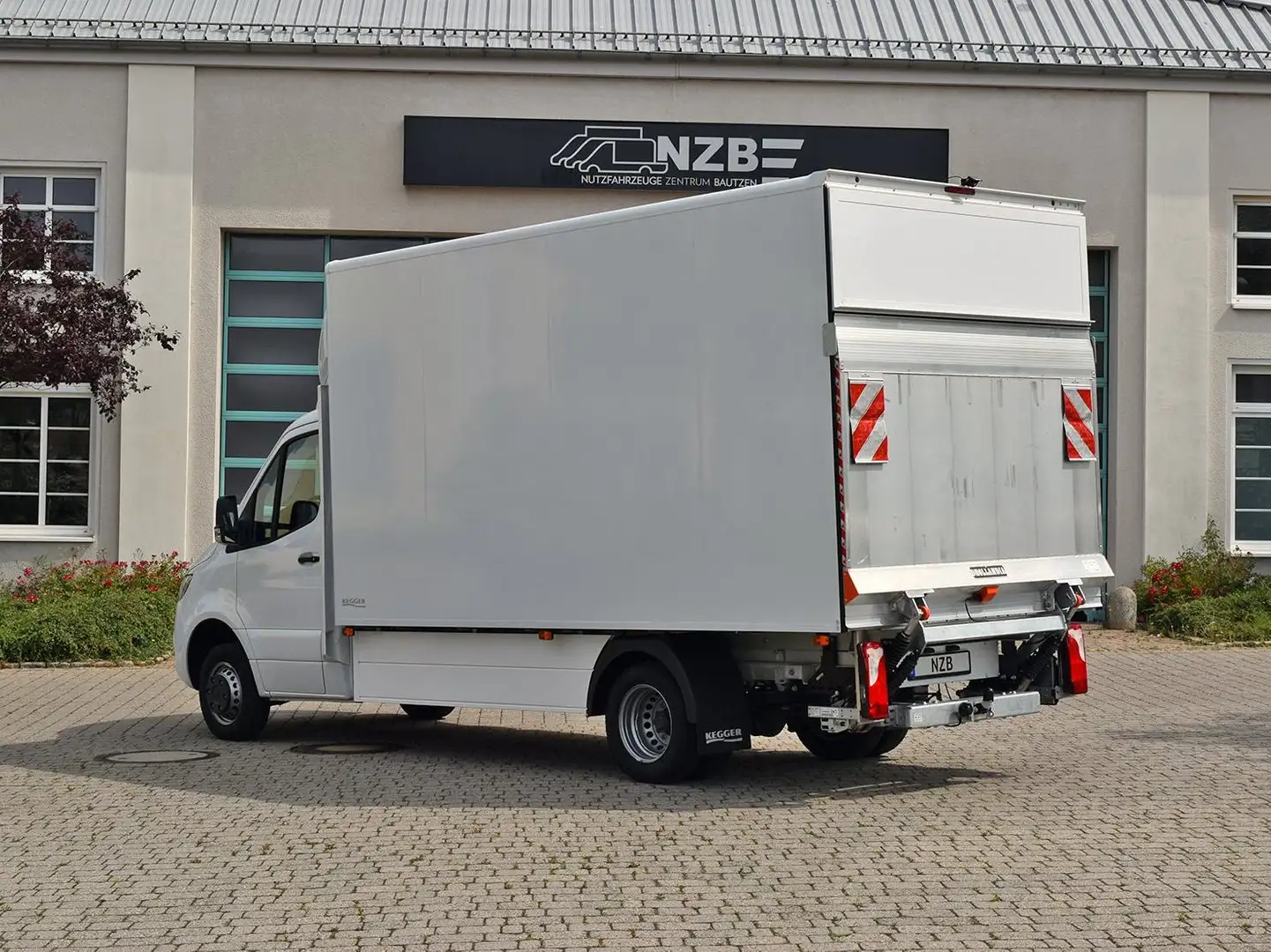 Mercedes-Benz Sprinter 519 CDI 3,5T SOFORT * AHK/LBW/MBUX/LED Weiß - 2