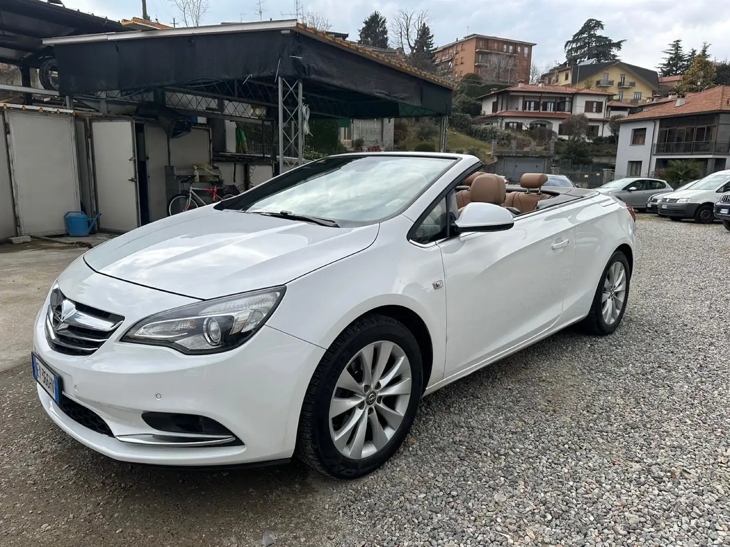 Opel Cascada 2.0 cdti biturbo Cosmo Beyaz - 1