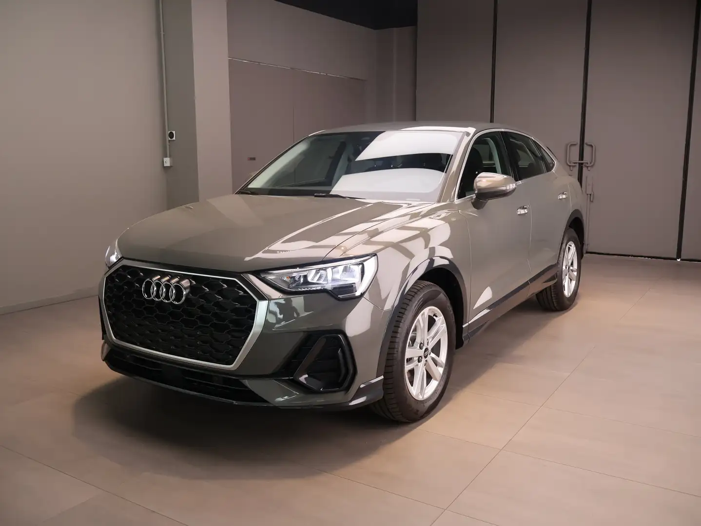 Audi Q3 Sportback 35 TFSI S Tronic PREZZO REALE - IN SEDE Grau - 1