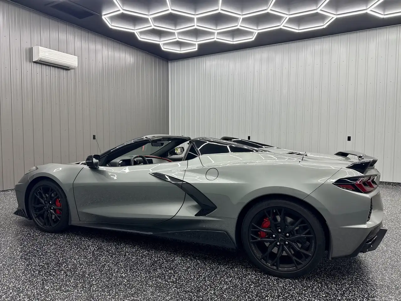 Chevrolet Corvette снимка Chevrolet Corvette