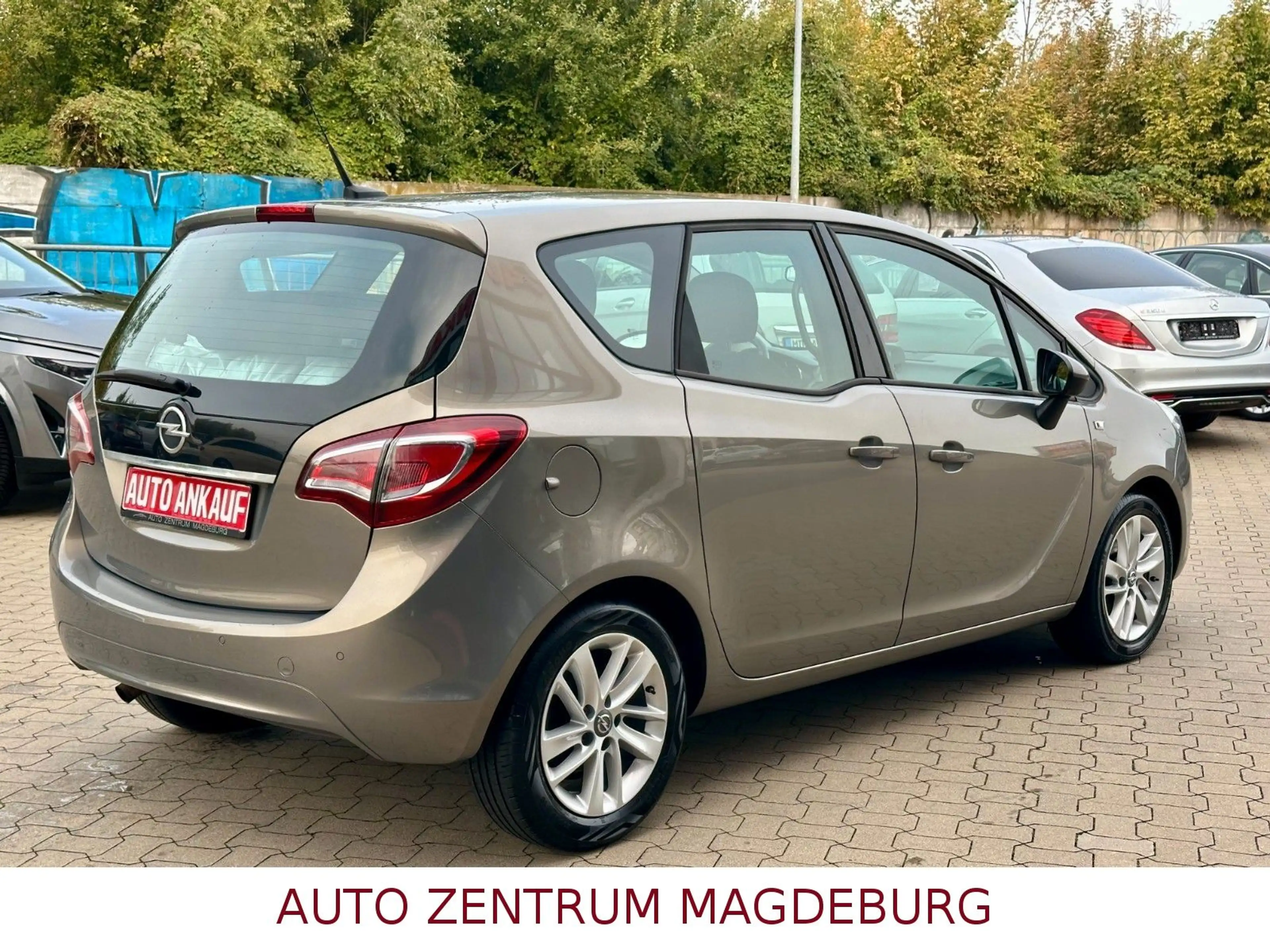 Opel Meriva B Drive *NAVI*PDC*TEMPOMAT* — photo 6
