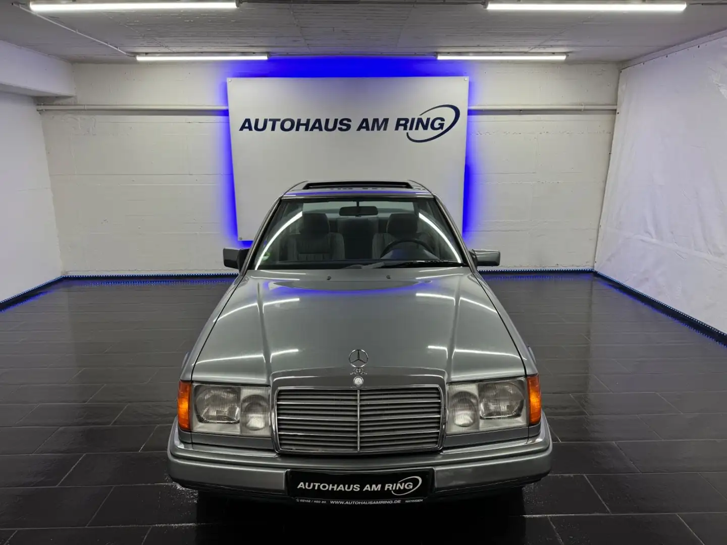 Mercedes-Benz 260 E Aut. ORIGINAL-ZUSTAND EL.SHD AHK-ABNEHMBAR Gri - 1