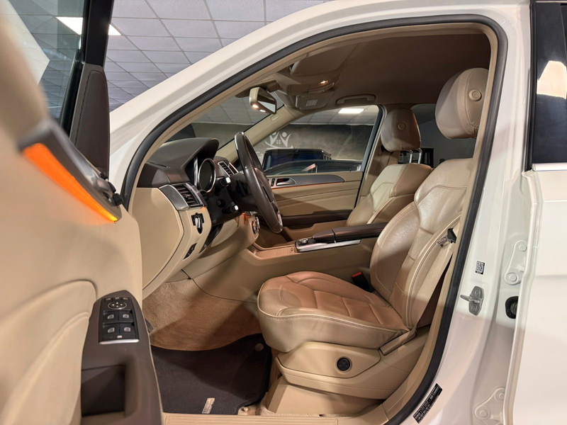 Mercedes-Benz ML 350 CDI 4Matic AMG Airmatic Leder Navi KAM — photo 7