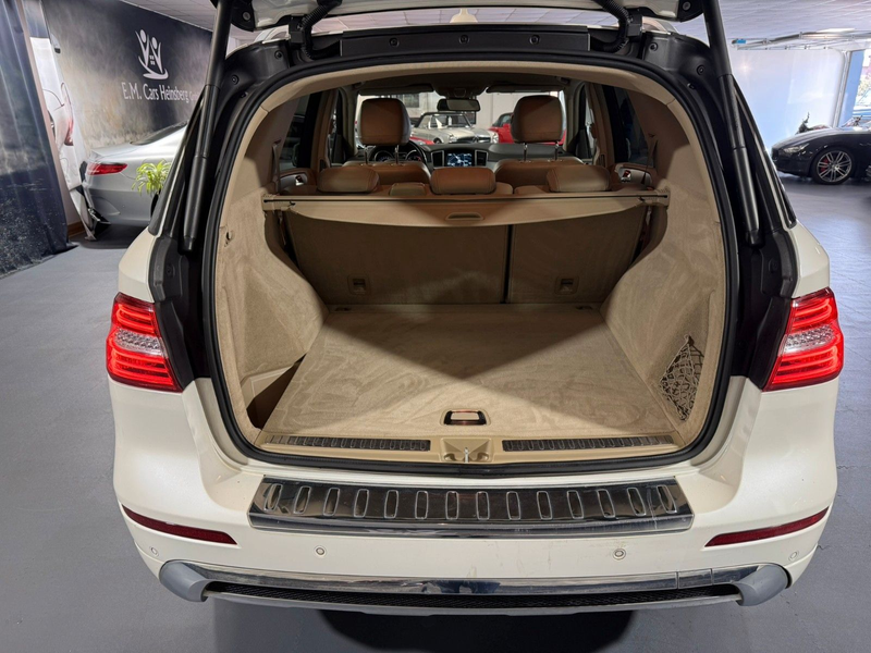 Mercedes-Benz ML 350 CDI 4Matic AMG Airmatic Leder Navi KAM — photo 9