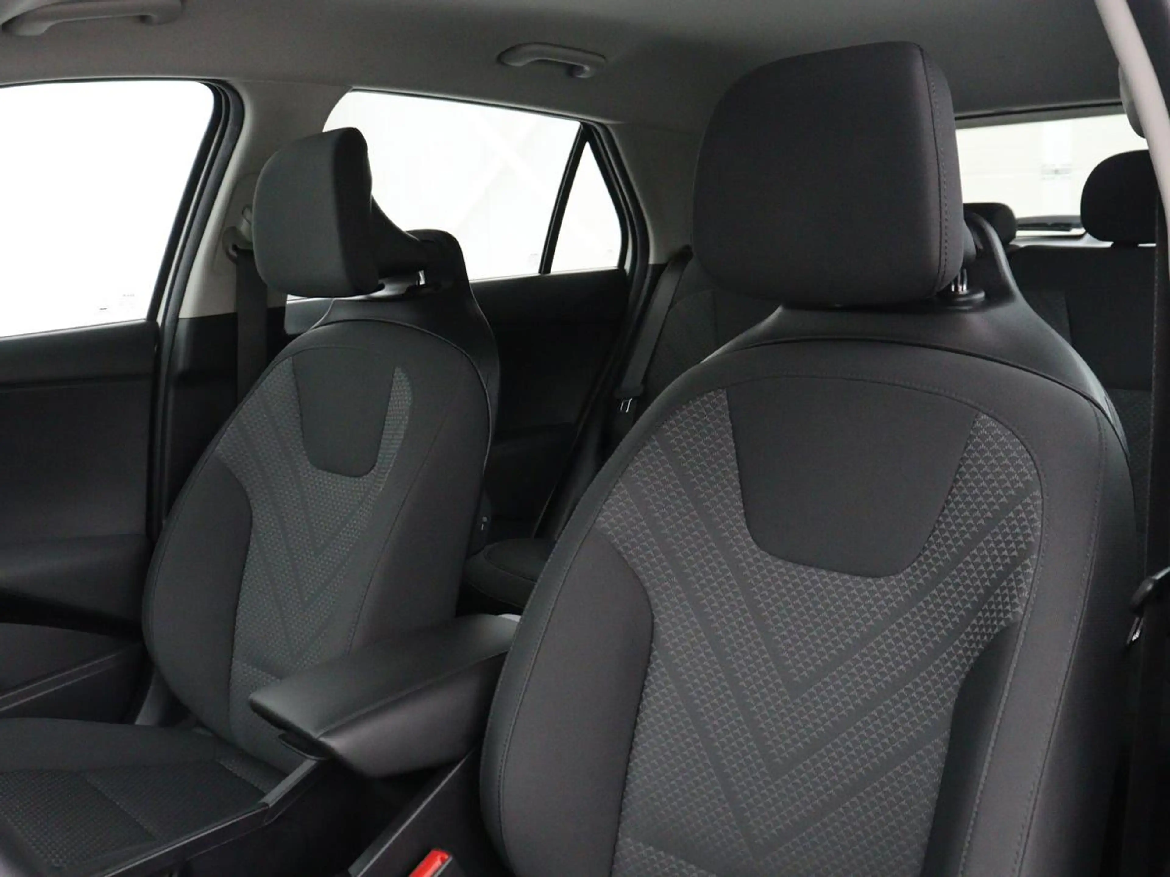 Kia e-Niro EV Light Edition 64.8 kWh | SOH 98,0% | Adaptive c — photo 6