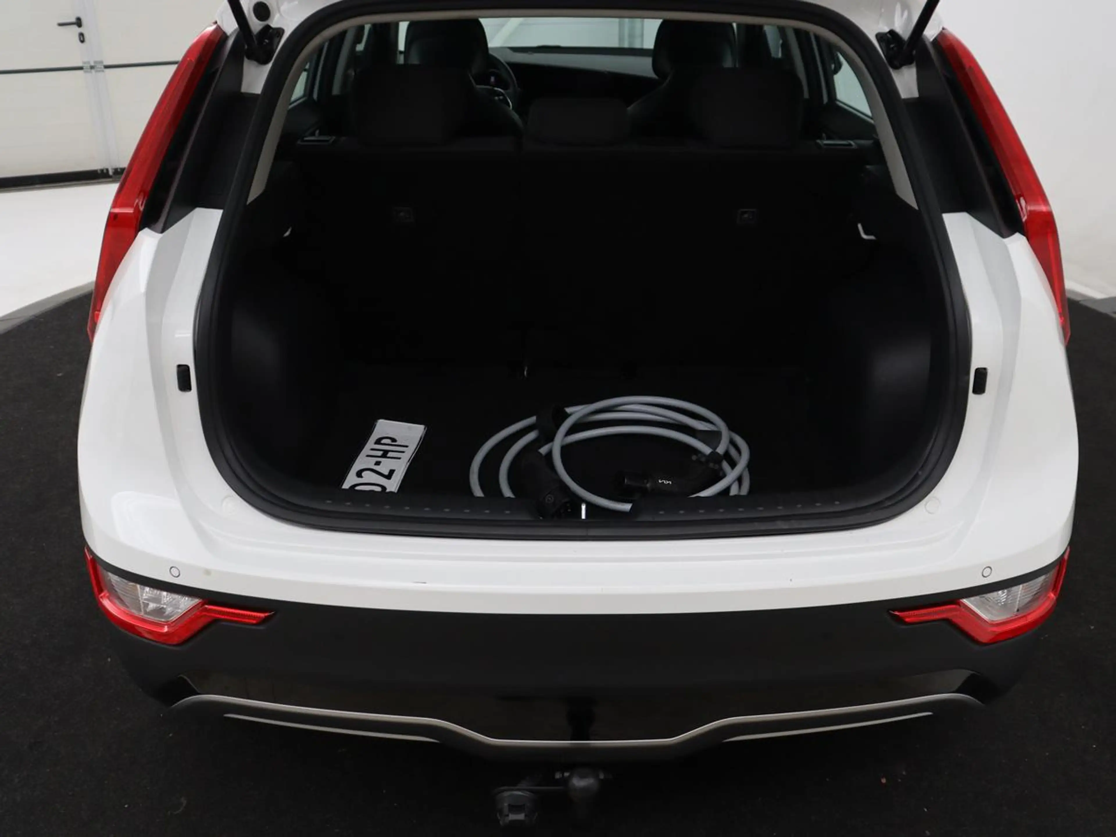 Kia e-Niro EV Light Edition 64.8 kWh | SOH 98,0% | Adaptive c — photo 11