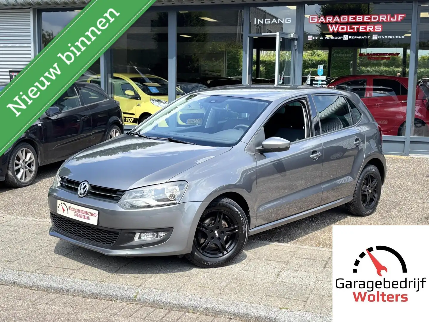 Volkswagen Polo 1.2 TSI Comfortline cruise 6-bak 5drs Gris - 1