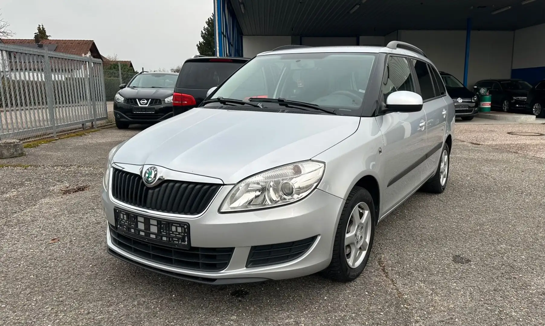 Skoda Fabia Combi Family / Sitzheizung / Klima / PDC Argent - 2