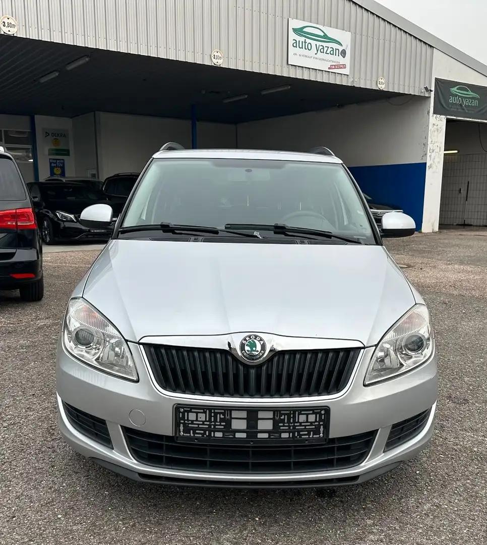 Skoda Fabia Combi Family / Sitzheizung / Klima / PDC Argent - 1